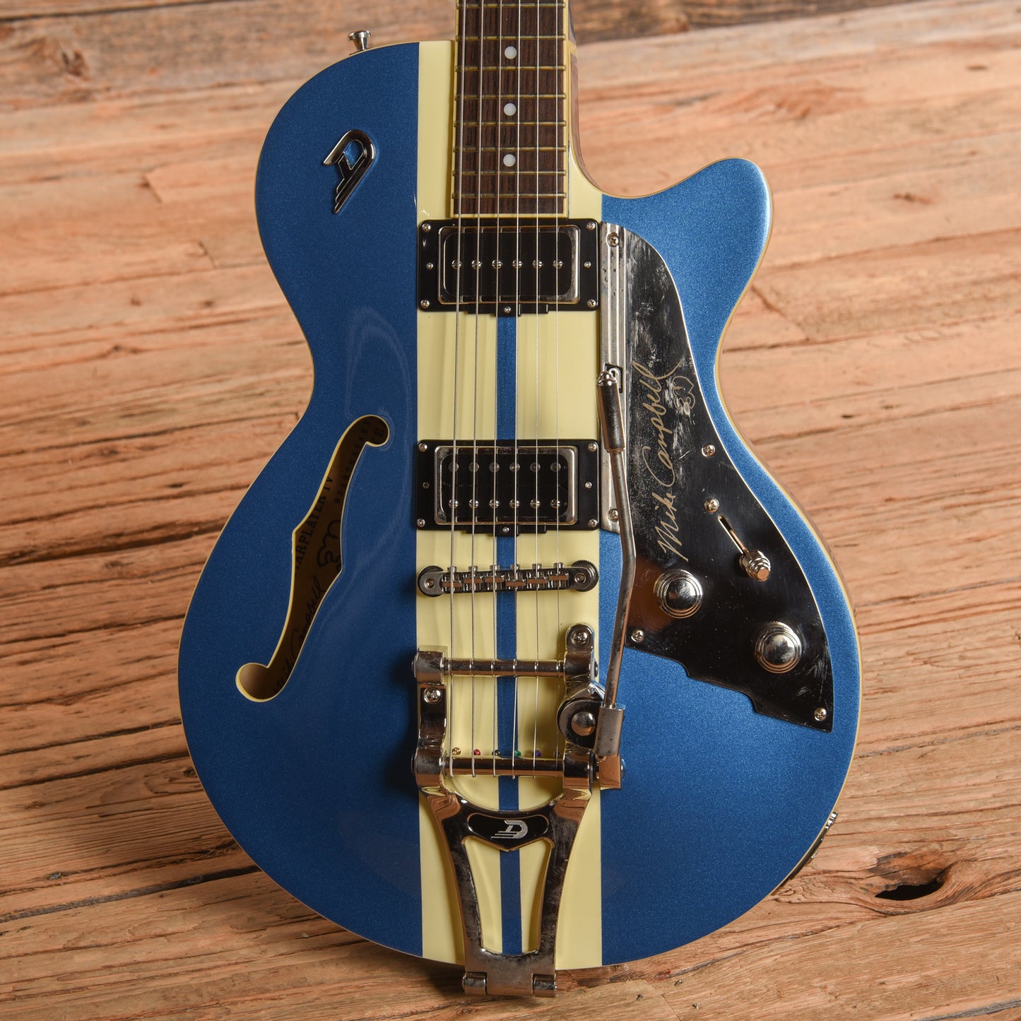 Duesenberg Mike Campbell Heartbreaker Lake Placid Blue Electric Guitars / Semi-Hollow