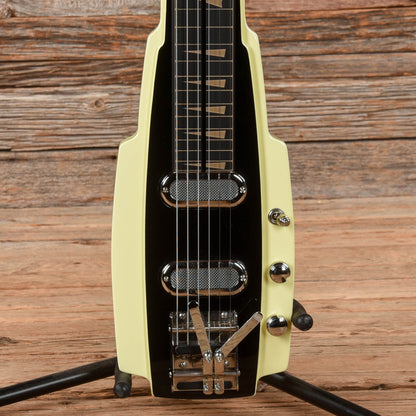 Duesenberg Alamo White Electric Guitars / Solid Body