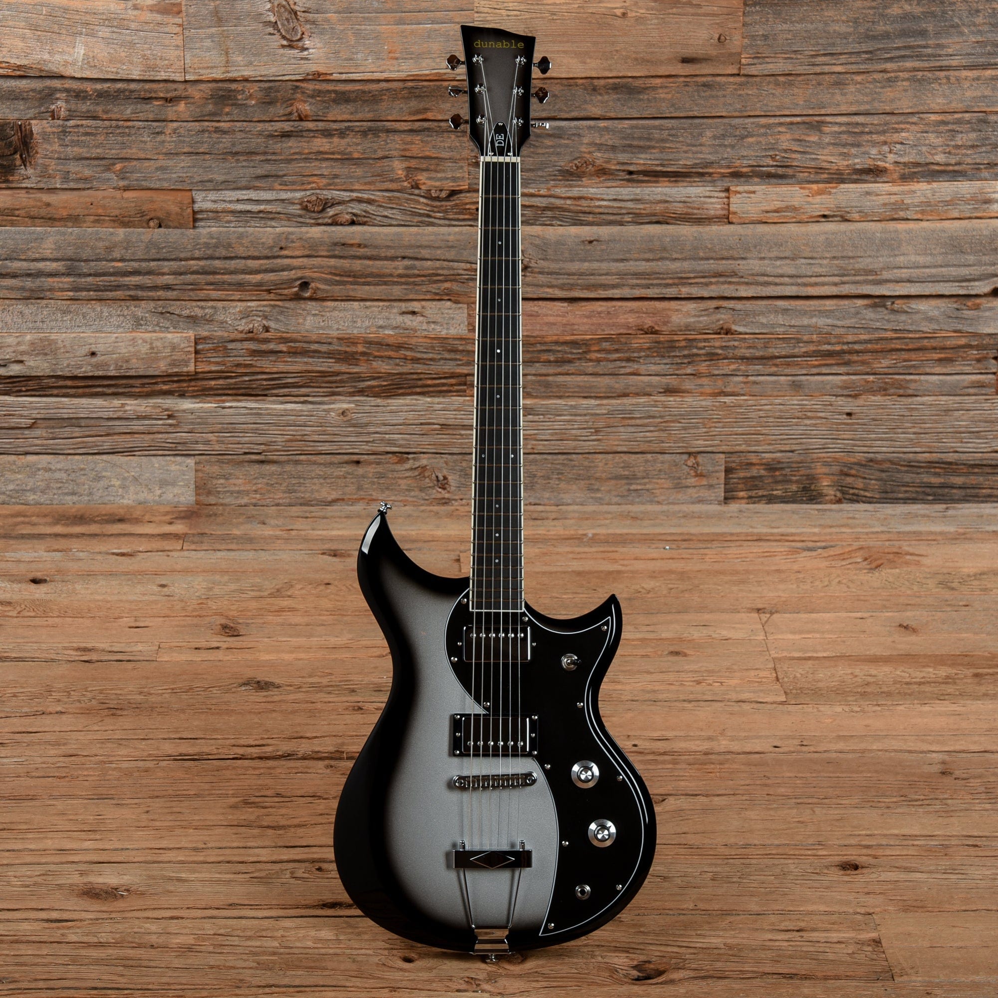 Dunable Dunable DE Cyclops Silverburst – Chicago Music Exchange