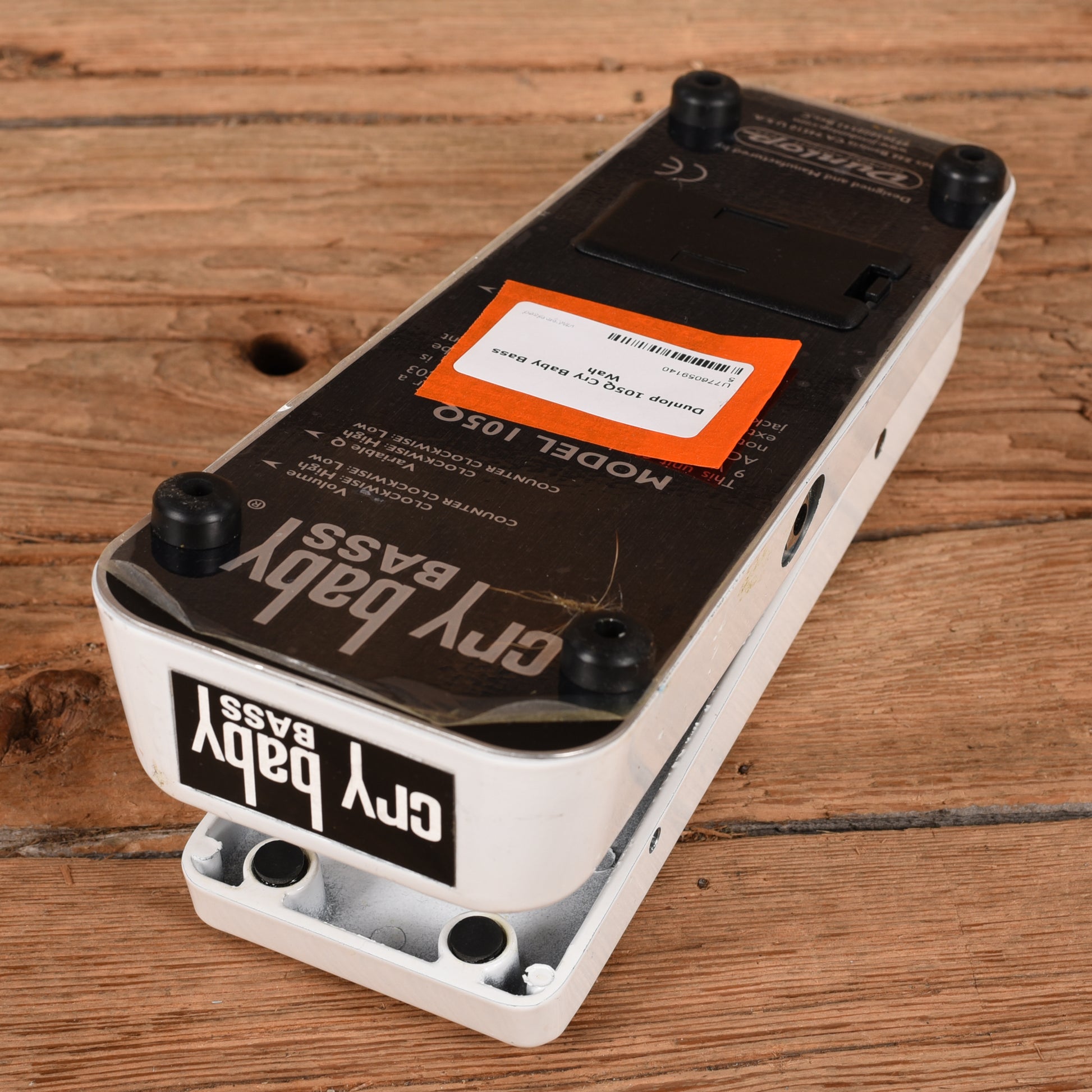 Dunlop 105Q Cry Baby Bass Wah Effect Pedals