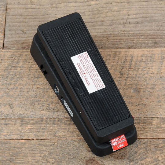 Dunlop 95Q Cry Baby Wah Pedal Effects and Pedals / Wahs and Filters