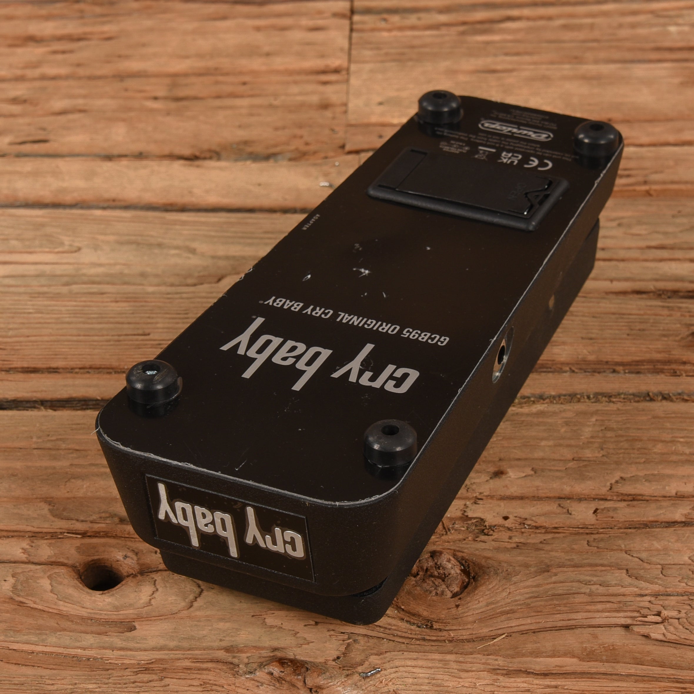 Dunlop GCB95 Cry Baby Effects and Pedals / Wahs and Filters