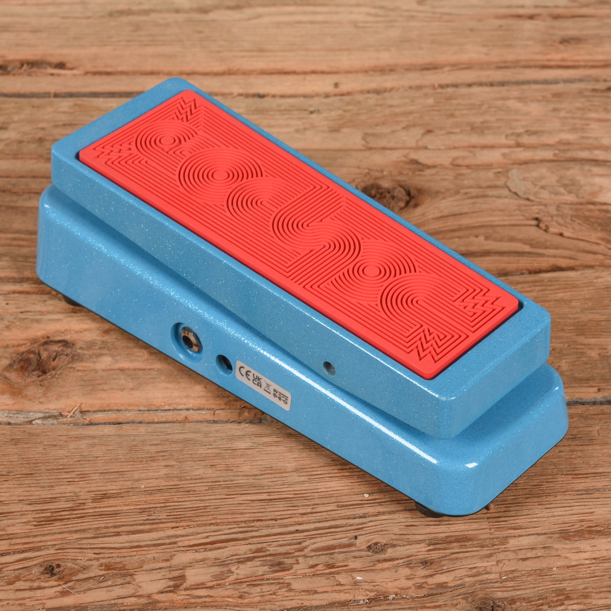 mick ronson gear Dunlop MR95LTD Mick Ronson Signature Cry Baby Wah – Chicago Music Exchange