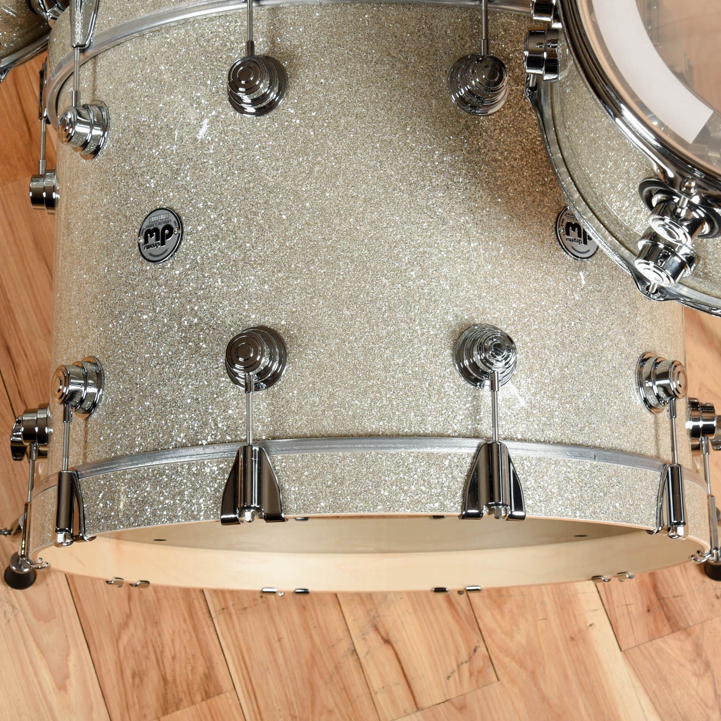 DW Collector's Maple 13/16/22 3pc. Drum Kit Broken Glass – Chicago ...