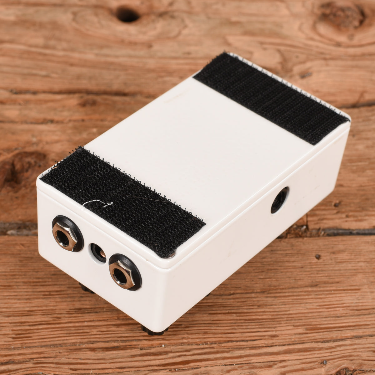 Earthquaker Devices Ledges Tri-Dimensional Reverberation Machine Effect Pedals