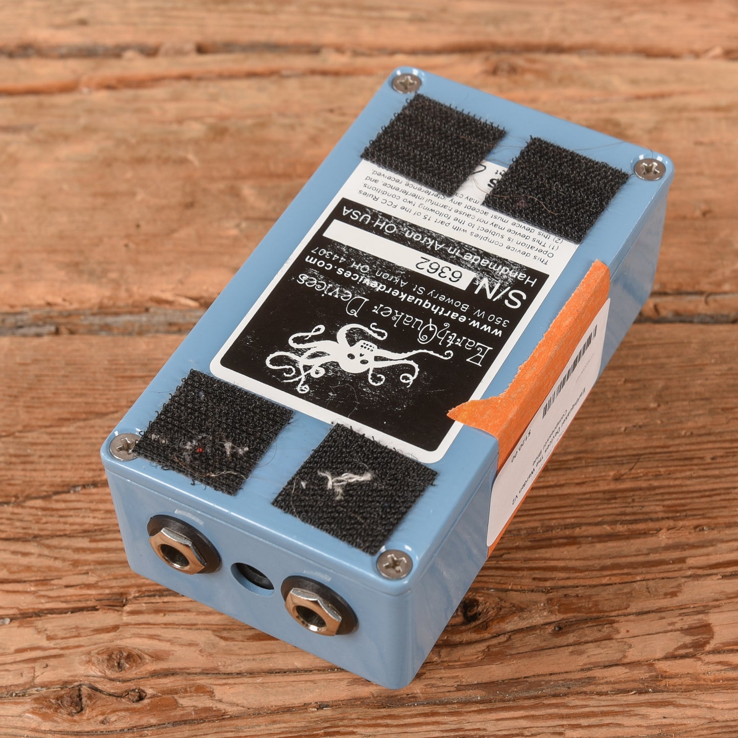 Earthquaker Devices The Warden V2 Compressor Blue Effect Pedals