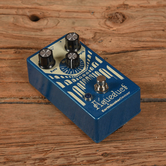 Earthquaker Devices Aqueduct Effects and Pedals / Chorus and Vibrato
