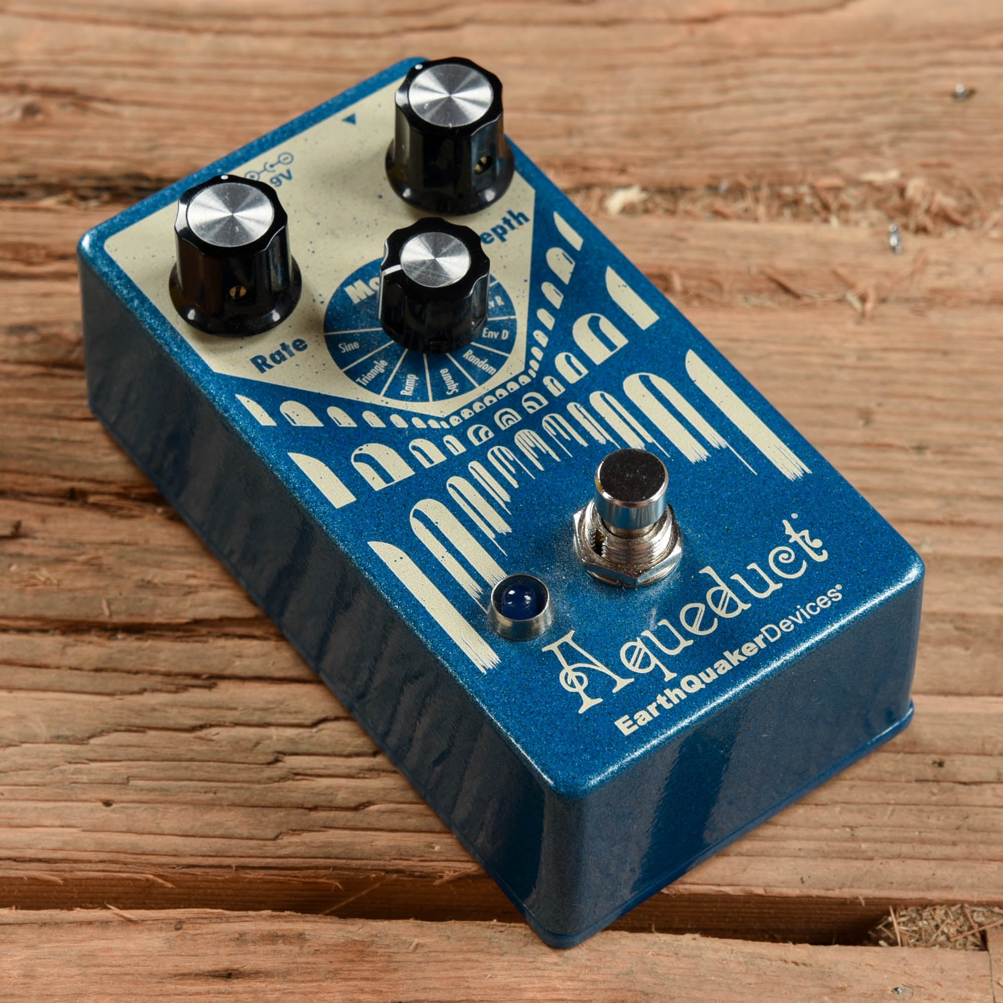 Earthquaker Devices Aqueduct Vibrato Effects and Pedals / Chorus and Vibrato