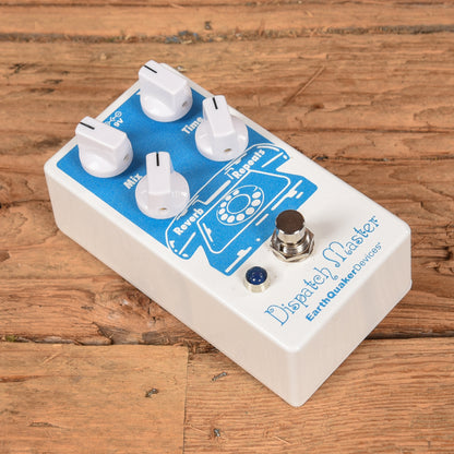 Earthquaker Devices Dispatch Master Effects and Pedals / Delay
