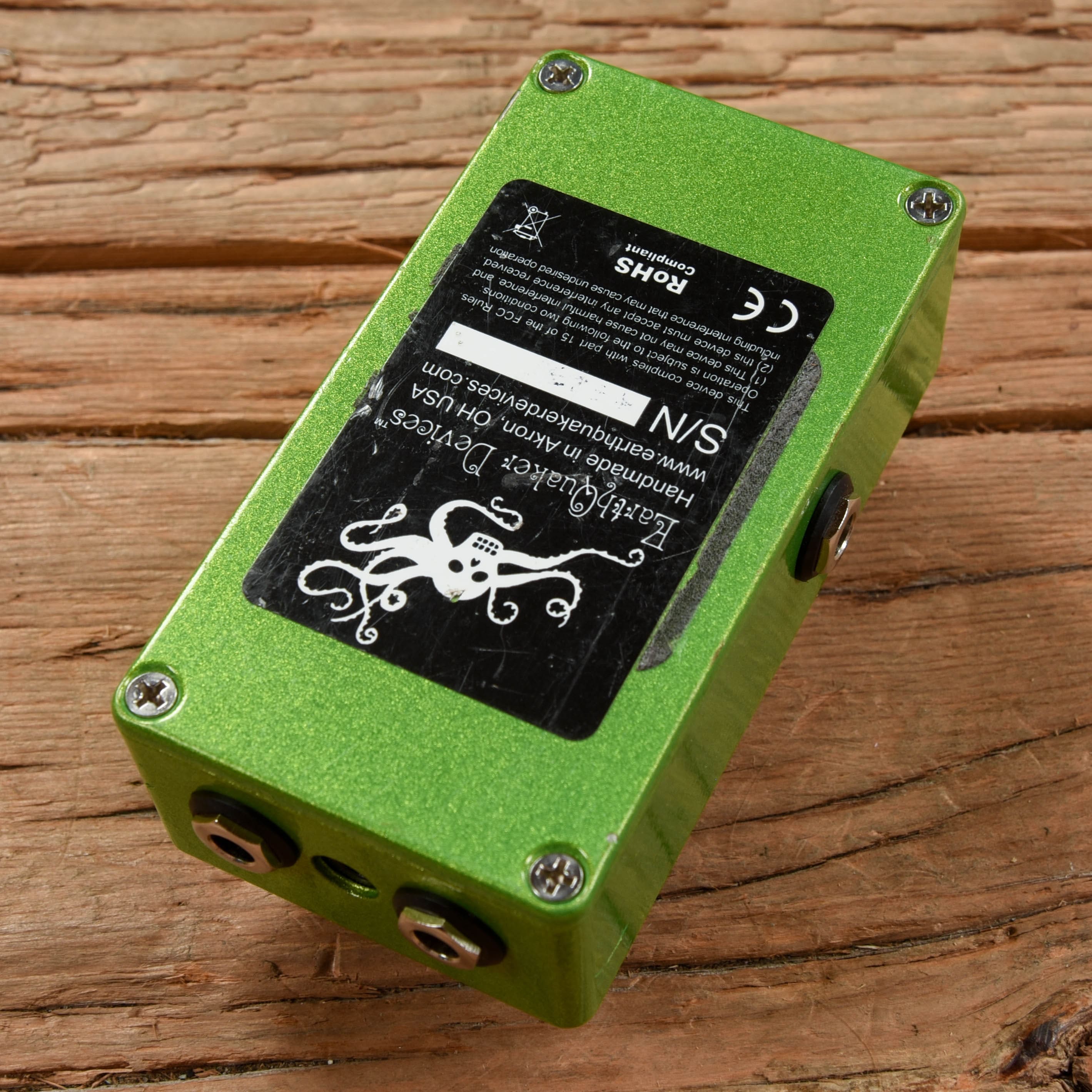 Earthquaker Devices Hummingbird Repeat Percussions Effects and Pedals / Delay