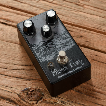 Earthquaker Devices Black Ash Effects and Pedals / Fuzz