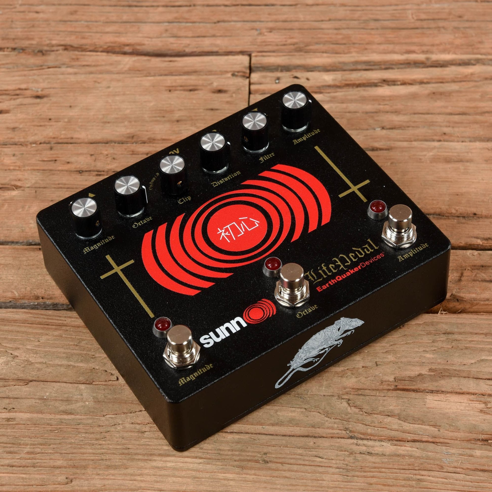 earthquaker sunn o life pedal EarthQuaker Devices Sunn O))) Life v3 Pedal – Chicago Music Exchange