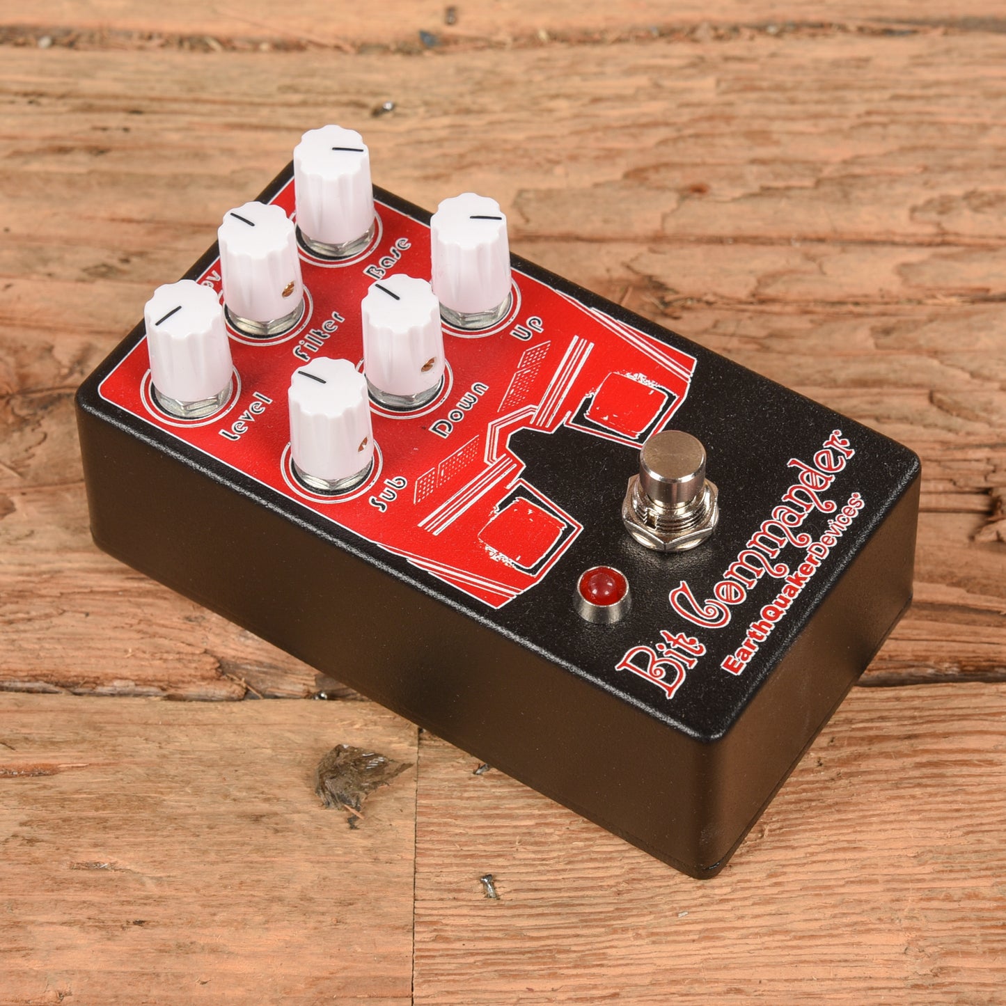 Earthquaker Devices Bit Commander Analog Octave Synth Effects and Pedals / Octave and Pitch