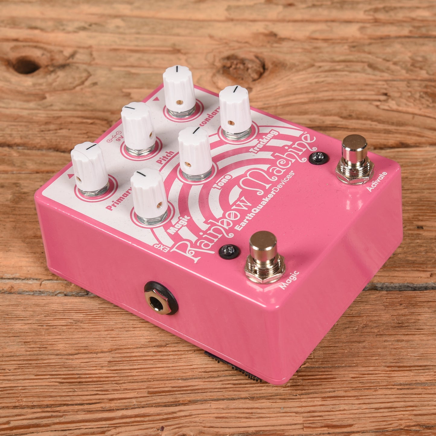 Earthquaker Devices Rainbow Machine Effects and Pedals / Octave and Pitch