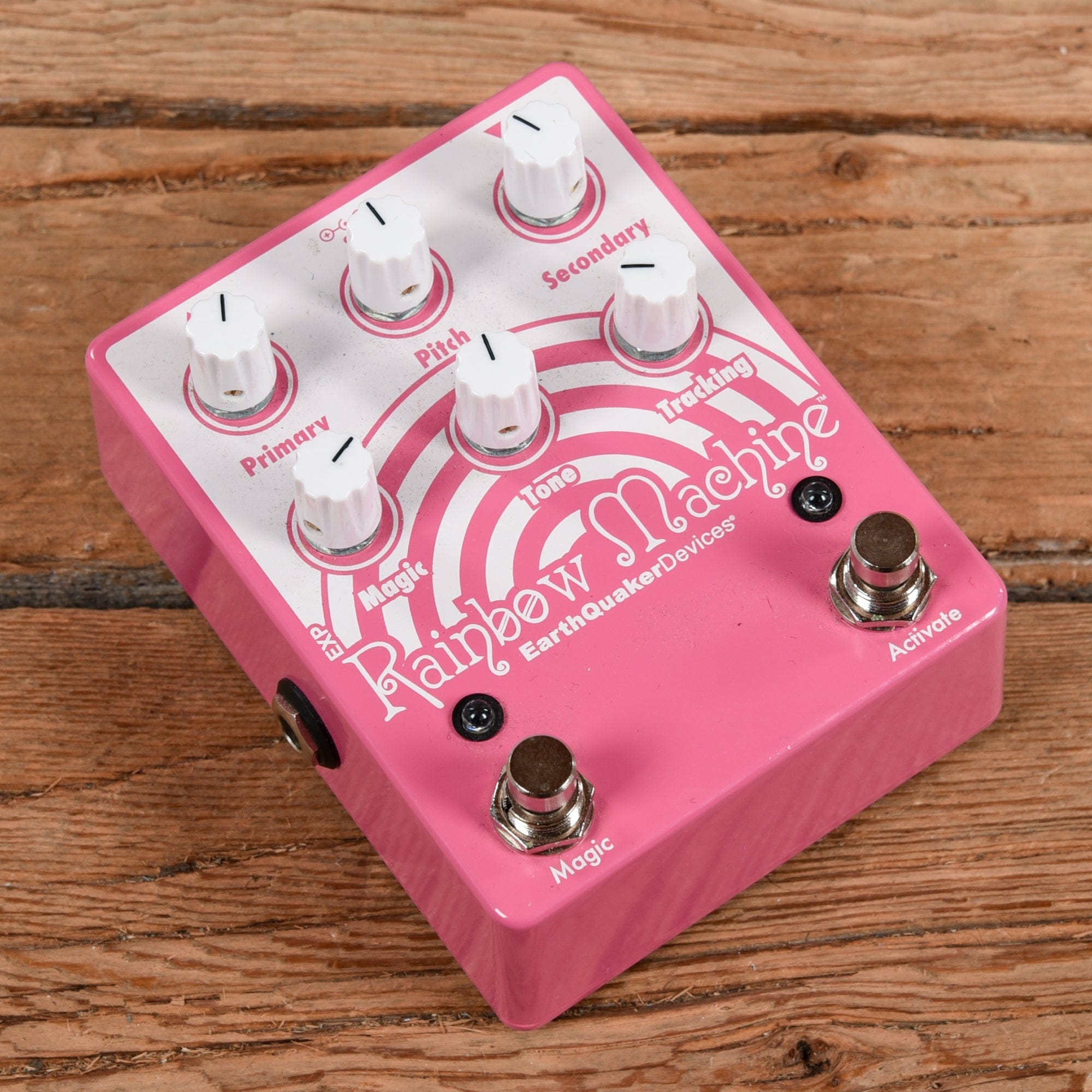 Earthquaker Devices Rainbow Machine Effects and Pedals / Octave and Pitch