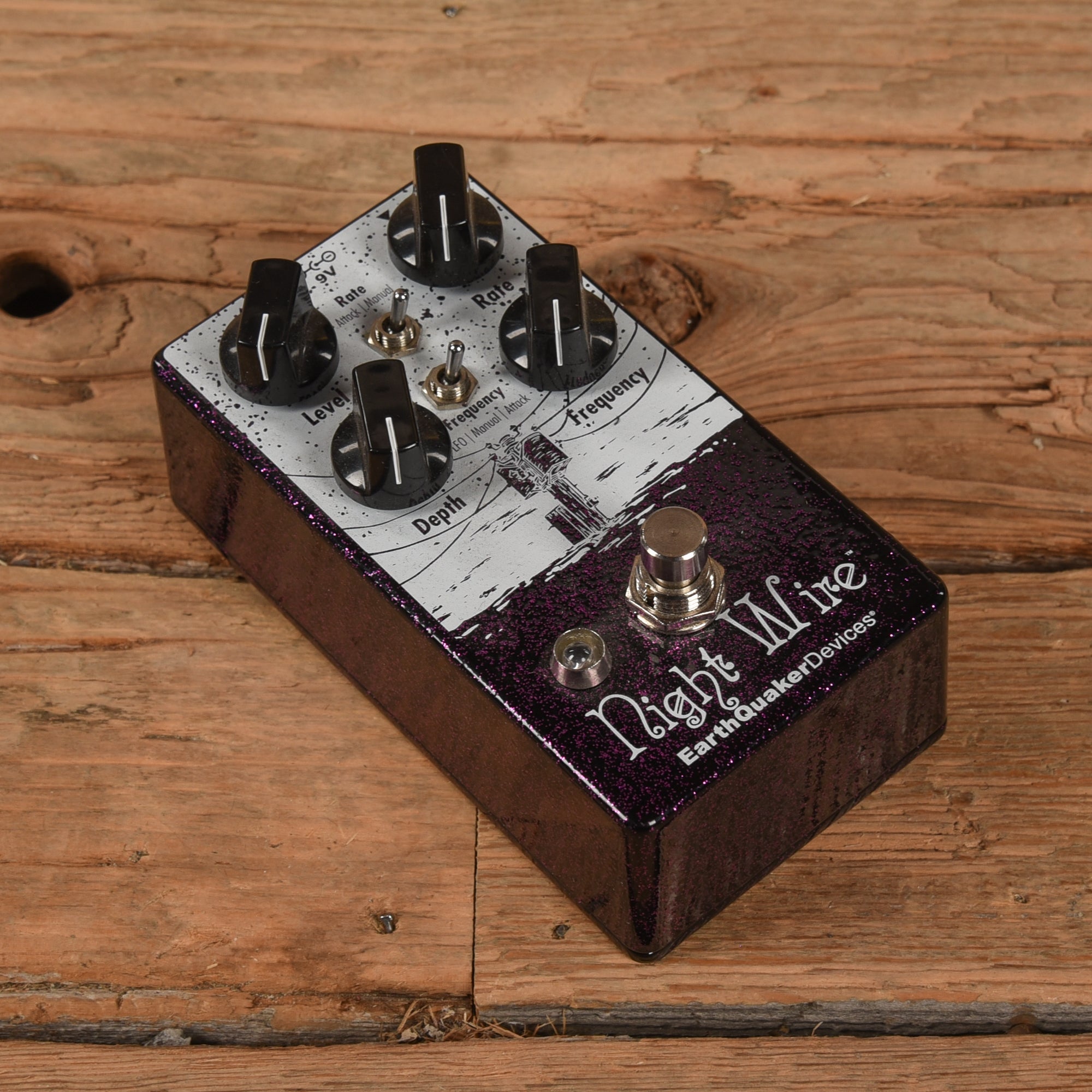 Earthquaker Devices Night Wire Wide Range Harmonic Tremolo Effects and Pedals / Tremolo