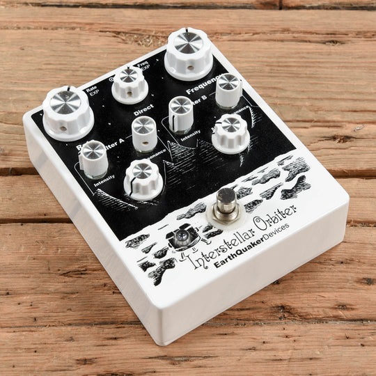 Earthquaker Devices Interstellar Orbiter Dual Resonant Filter Effects and Pedals / Wahs and Filters