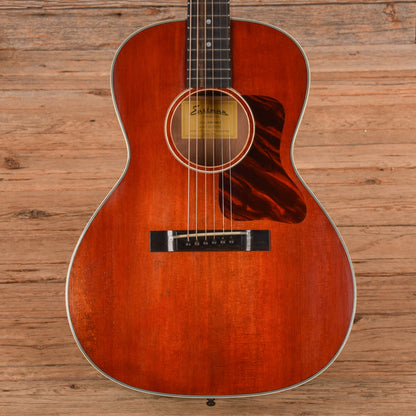 Eastman E10OOSS/V Adirondack/Mahogany OO Slope Shoulder Antique Varnish 2023 Acoustic Guitars / Concert