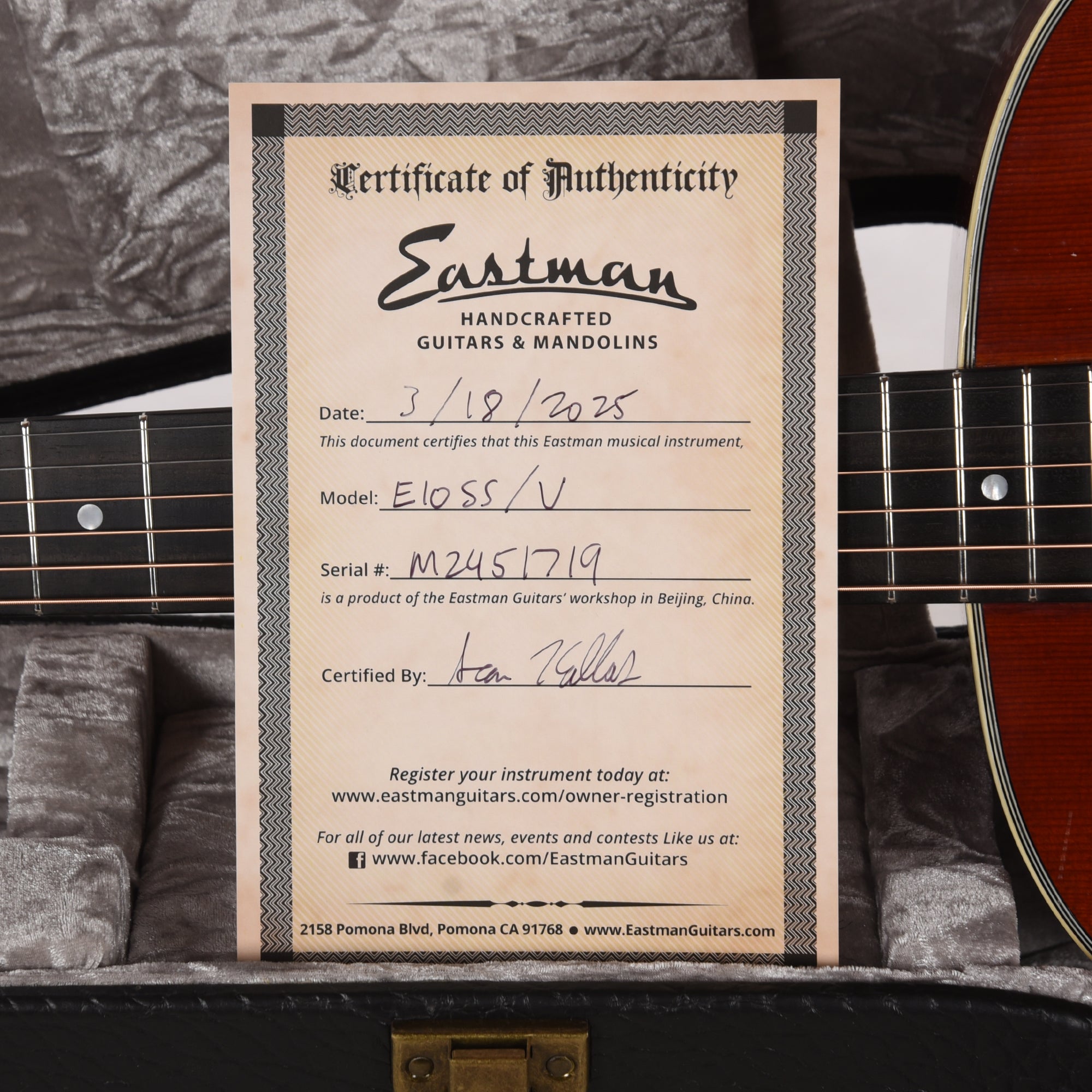 Eastman E10SS/v Adirondack/Mahogany Dreadnought Classic Antique Varnish Acoustic Guitars / Dreadnought