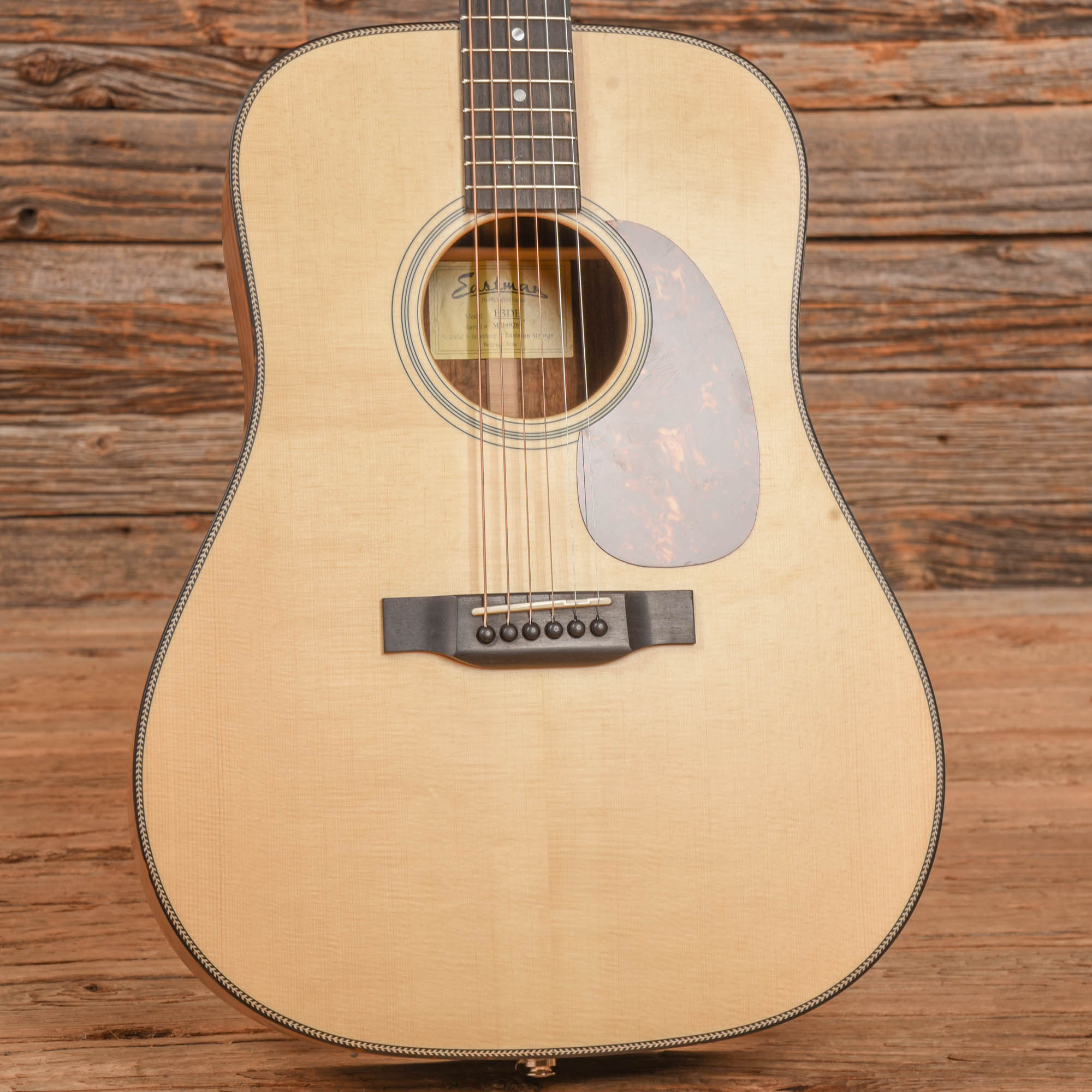 Eastman E3DE Sitka/Ovangkol Natural w/Pickup Acoustic Guitars / Dreadnought