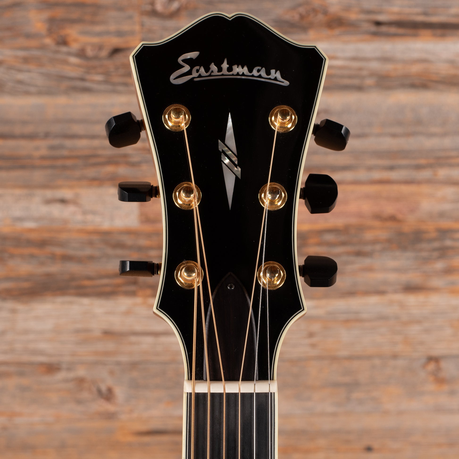 Eastman AR805 Sunburst 2025 Acoustic Guitars