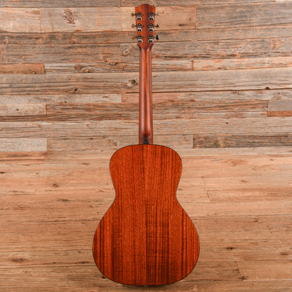 Eastman E1OOSS-SB Deluxe Sunburst 2025 Acoustic Guitars