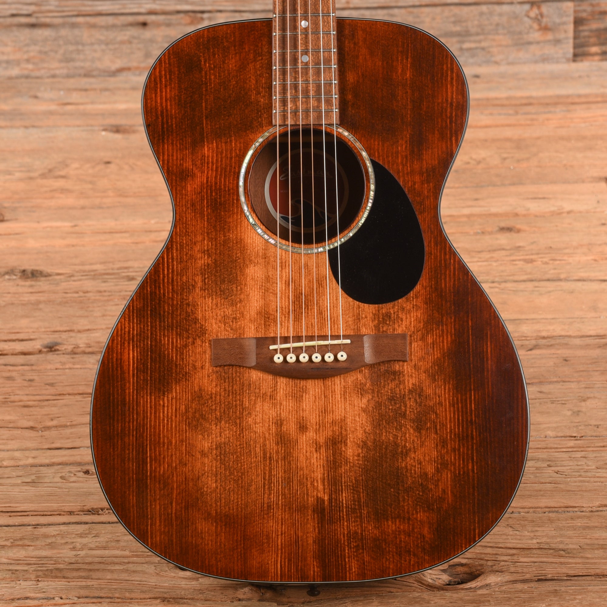 Eastman PCH1-OM Classic Sunburst 2022 Acoustic Guitars