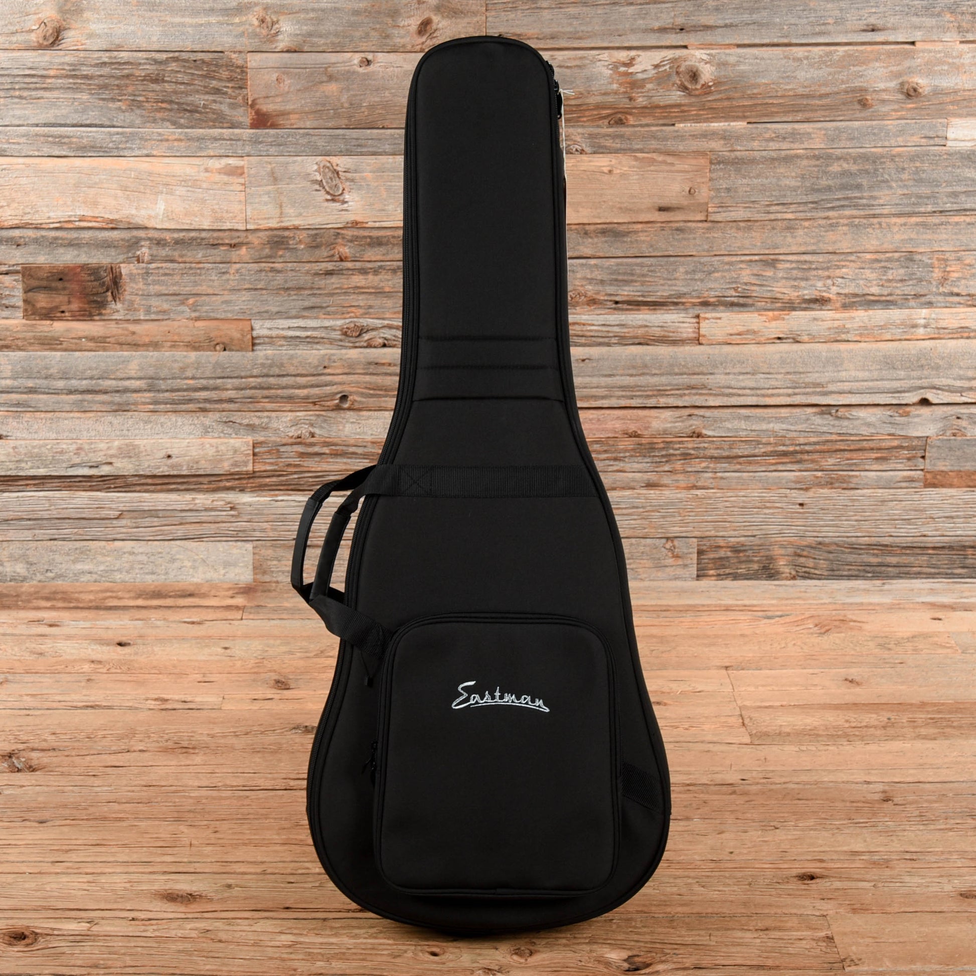 Eastman AC222CE-DLX Sunburst Acoustic Guitars / OM and Auditorium