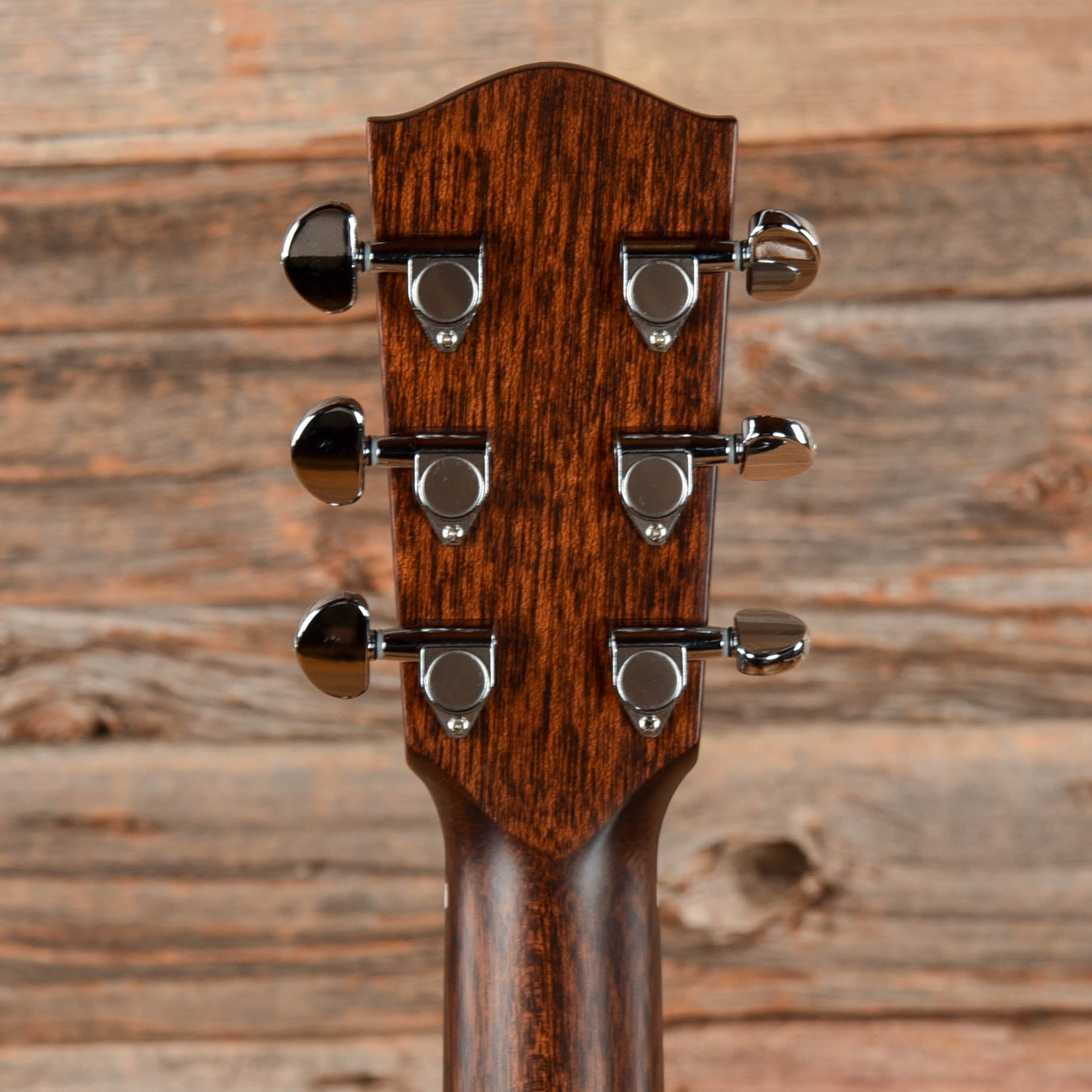 Eastman AC222CE-DLX Sunburst Acoustic Guitars / OM and Auditorium