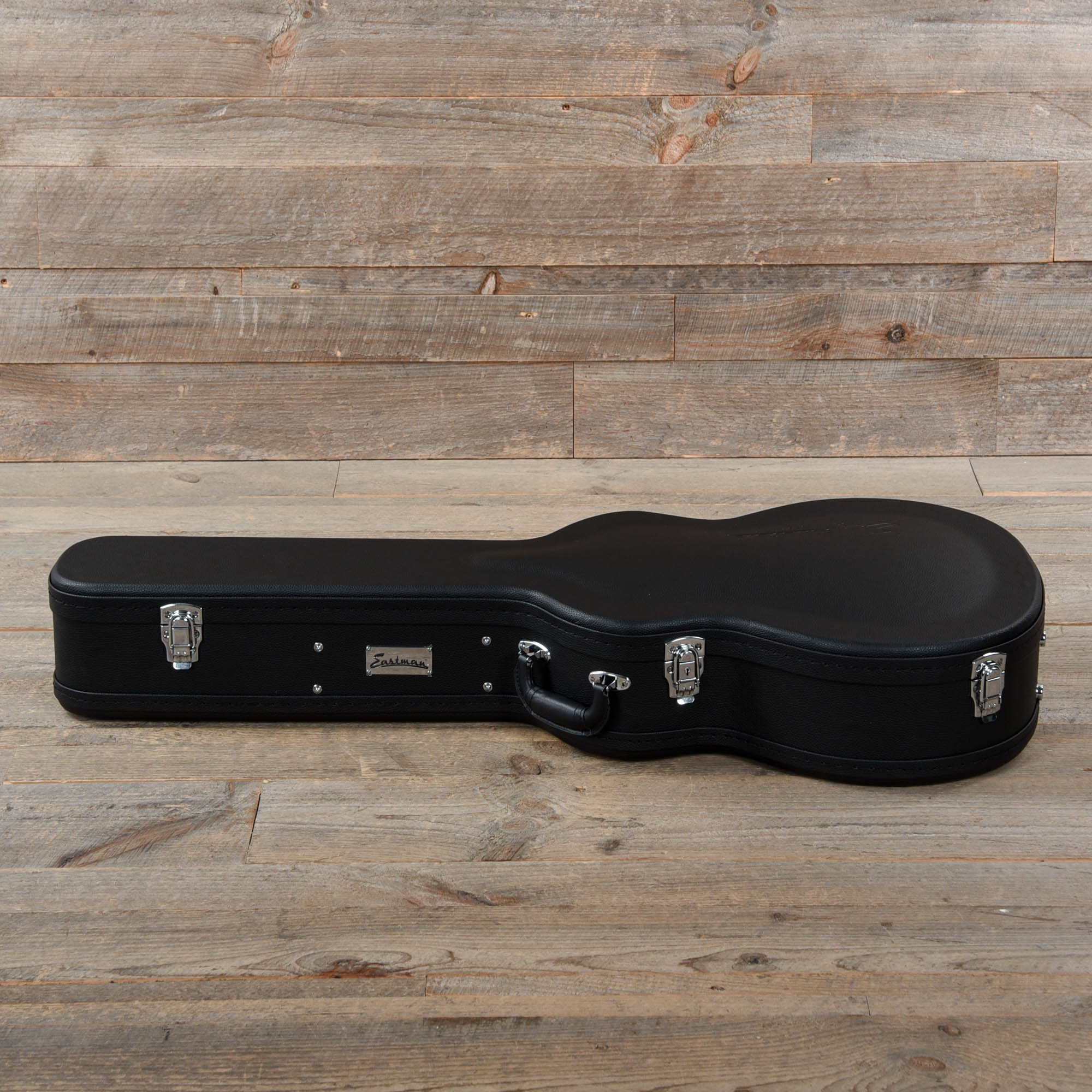 Eastman AC422CE Sitka/Eucalyptus Natural Acoustic Guitars / OM and Auditorium