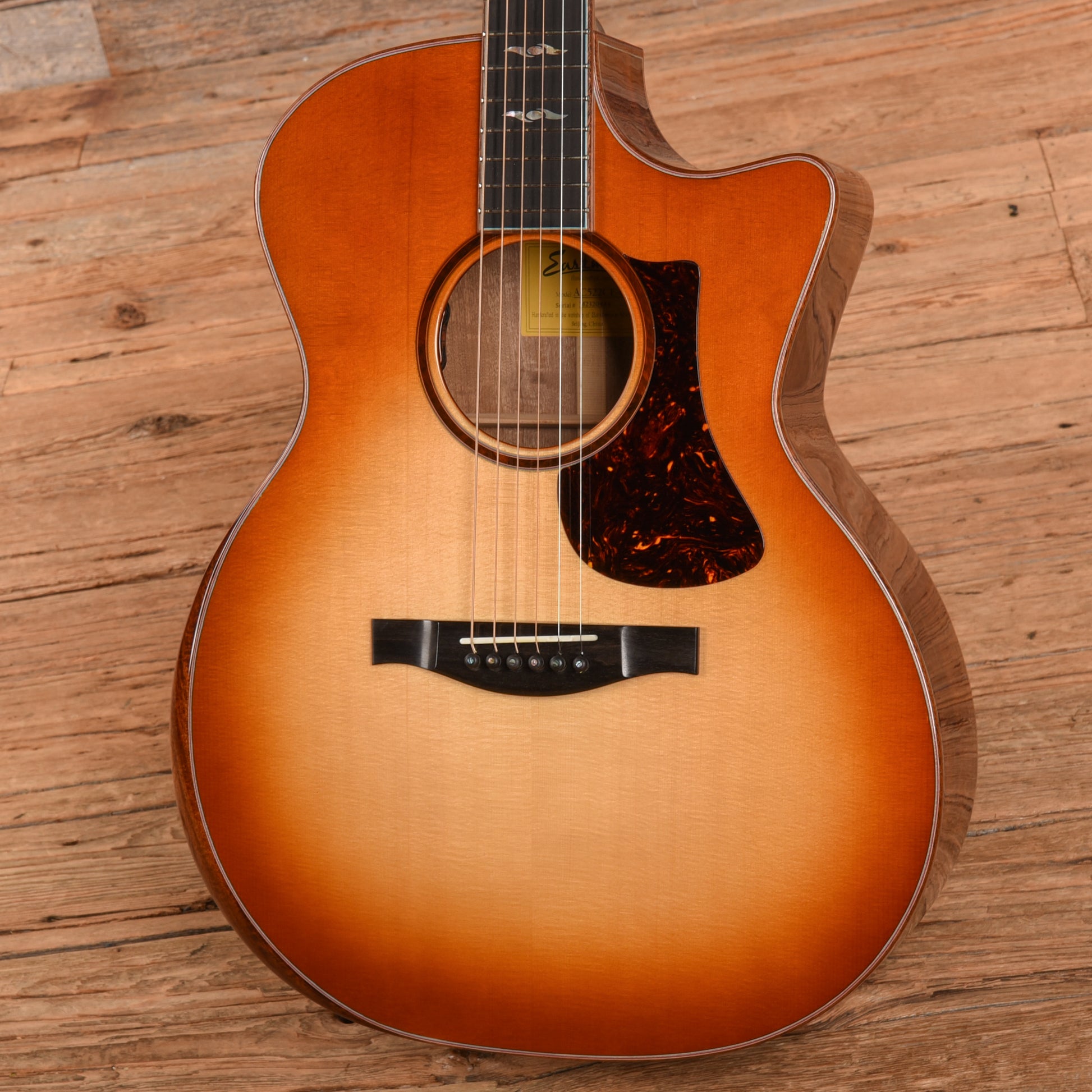 Eastman AC522CE Gold Burst 2024 Acoustic Guitars / OM and Auditorium