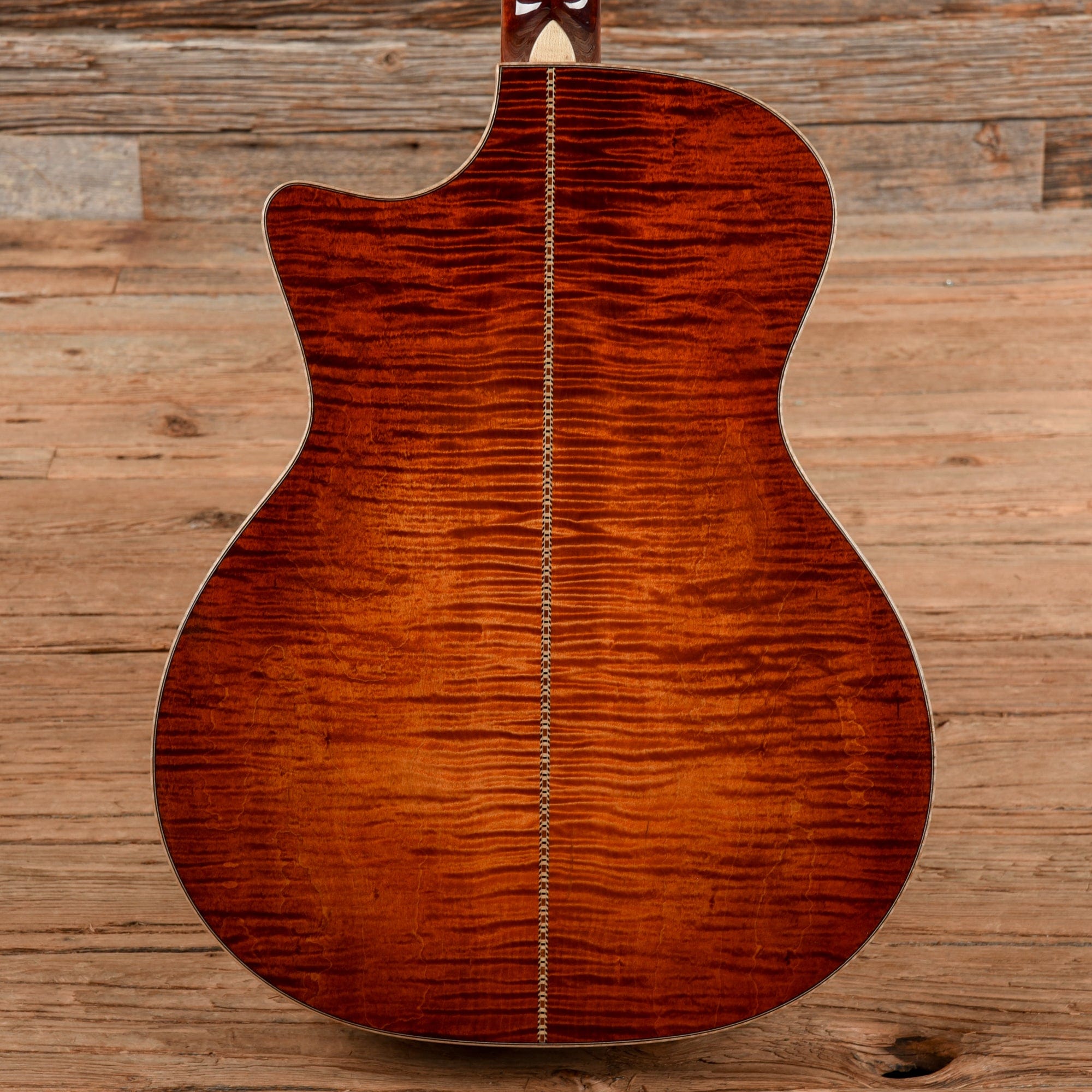 Eastman AC622CE Deluxe Grand Auditorium Sitka/Maple Natural w/LR Baggs Element EAS VTC Acoustic Guitars / OM and Auditorium