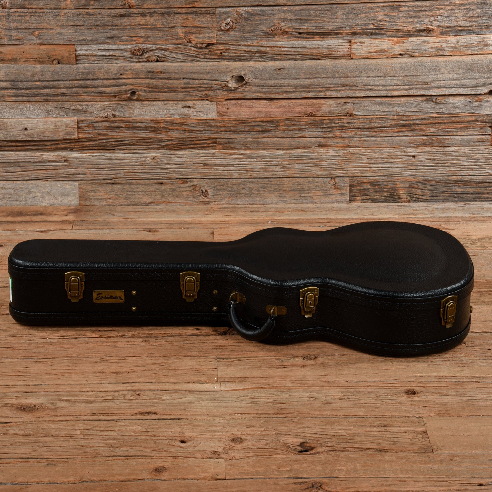 Eastman AC622CE Deluxe Grand Auditorium Sitka/Maple Natural w/LR Baggs Element EAS VTC Acoustic Guitars / OM and Auditorium
