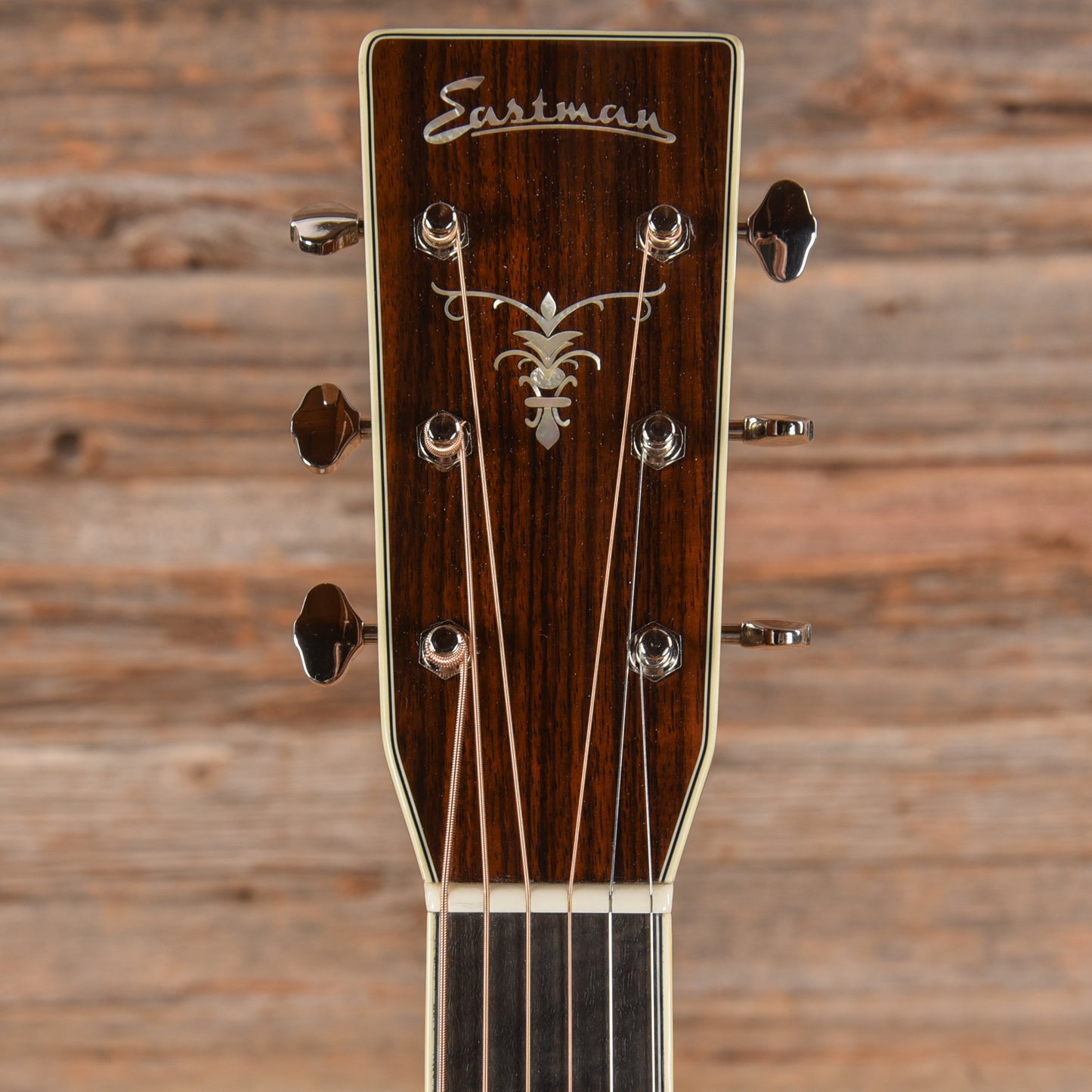 Eastman DT30OM Natural Acoustic Guitars / OM and Auditorium
