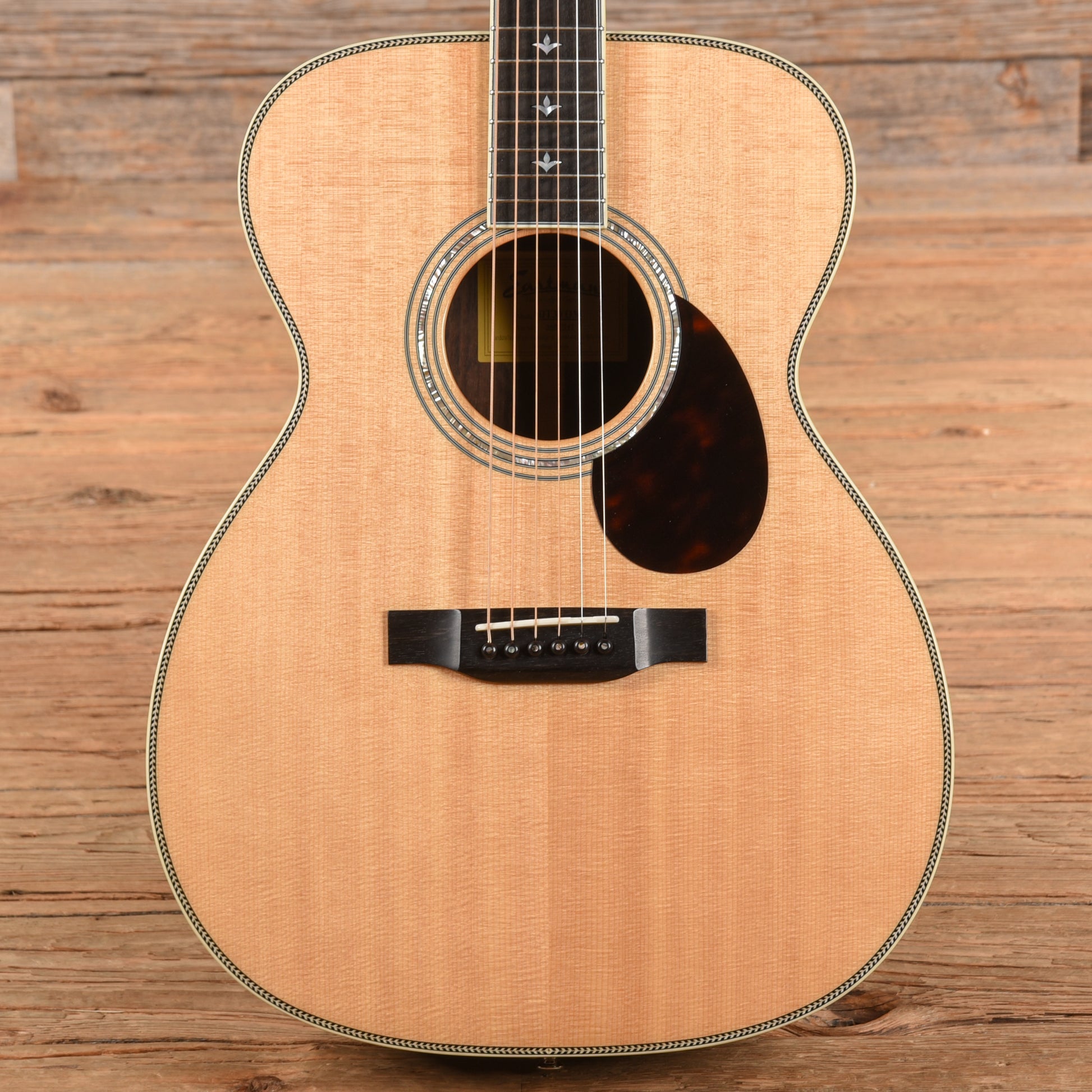 Eastman DT30OM Natural Acoustic Guitars / OM and Auditorium
