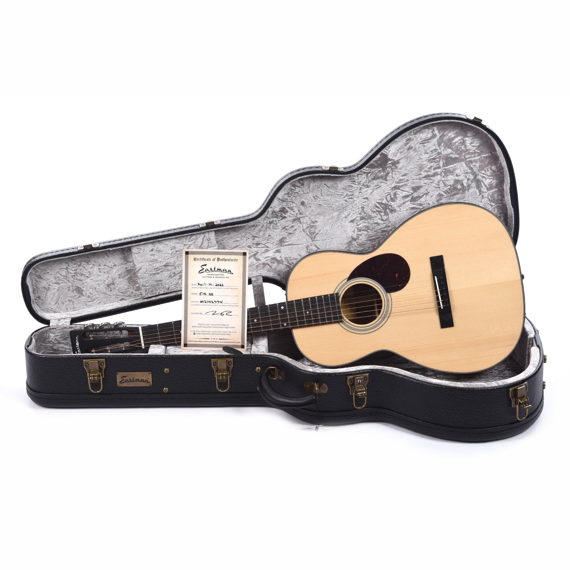 Eastman E10OO Adirondack Spruce/Mahogany OO Natural Acoustic Guitars / OM and Auditorium