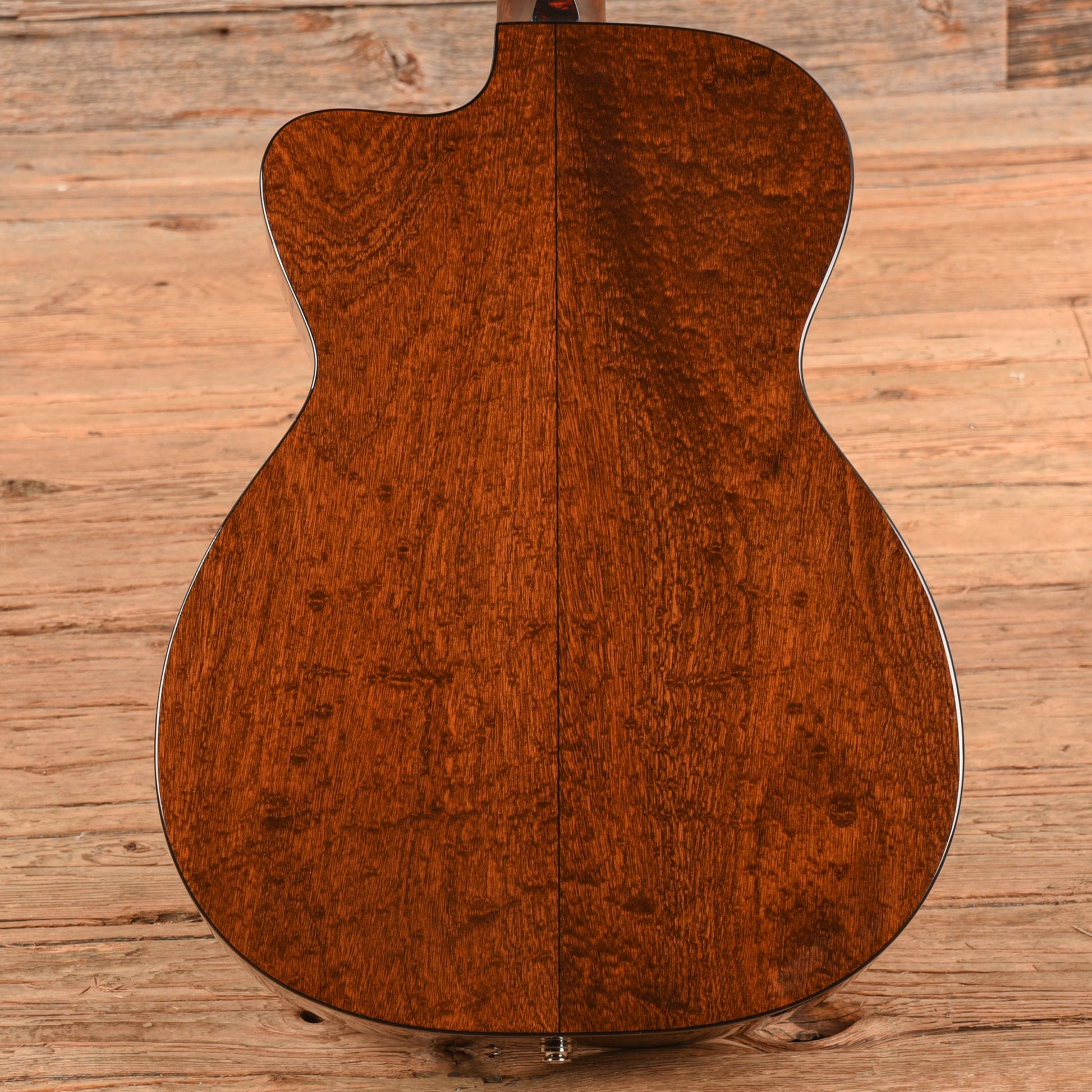 Eastman E1OMCE-Special Natural Acoustic Guitars / OM and Auditorium