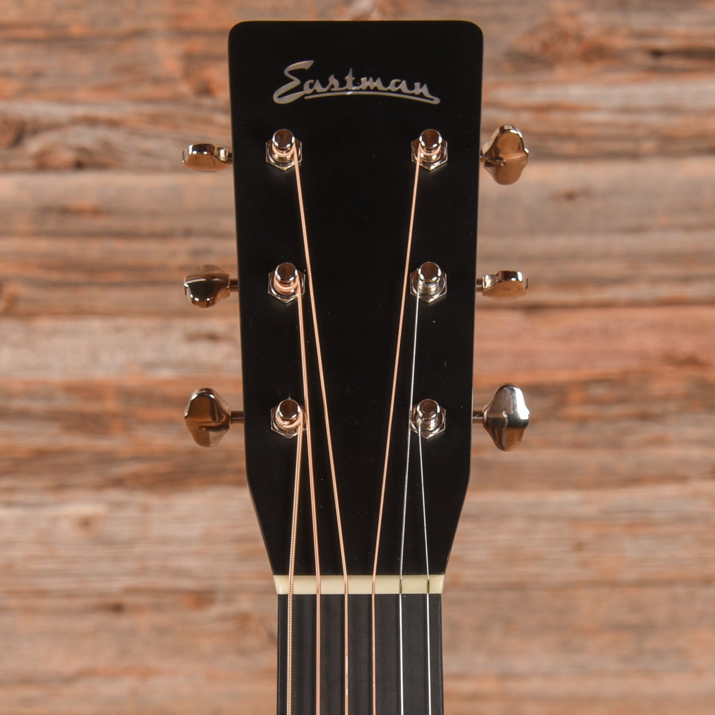 Eastman E6OM-TC Natural Acoustic Guitars / OM and Auditorium