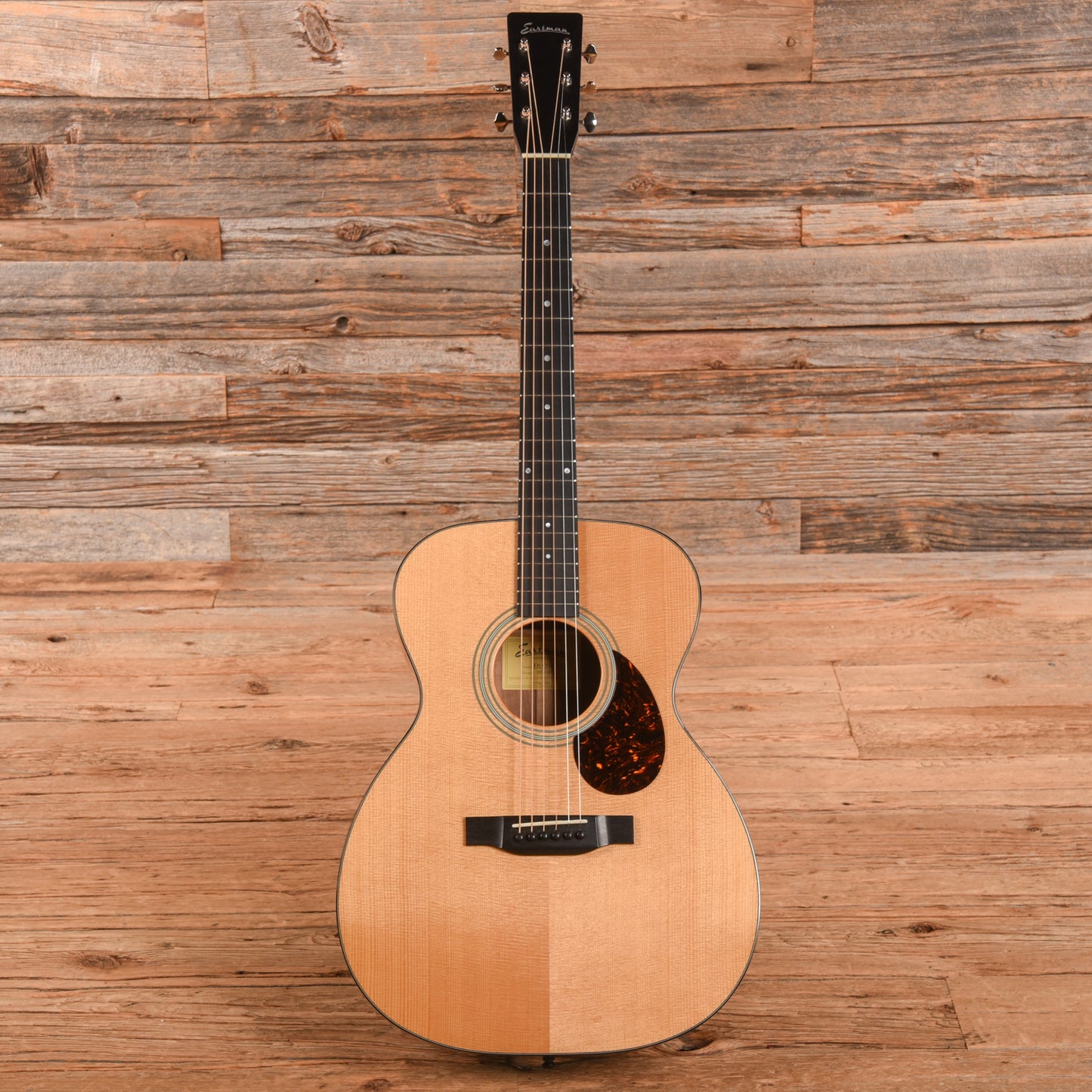 Eastman E6OM-TC Natural Acoustic Guitars / OM and Auditorium