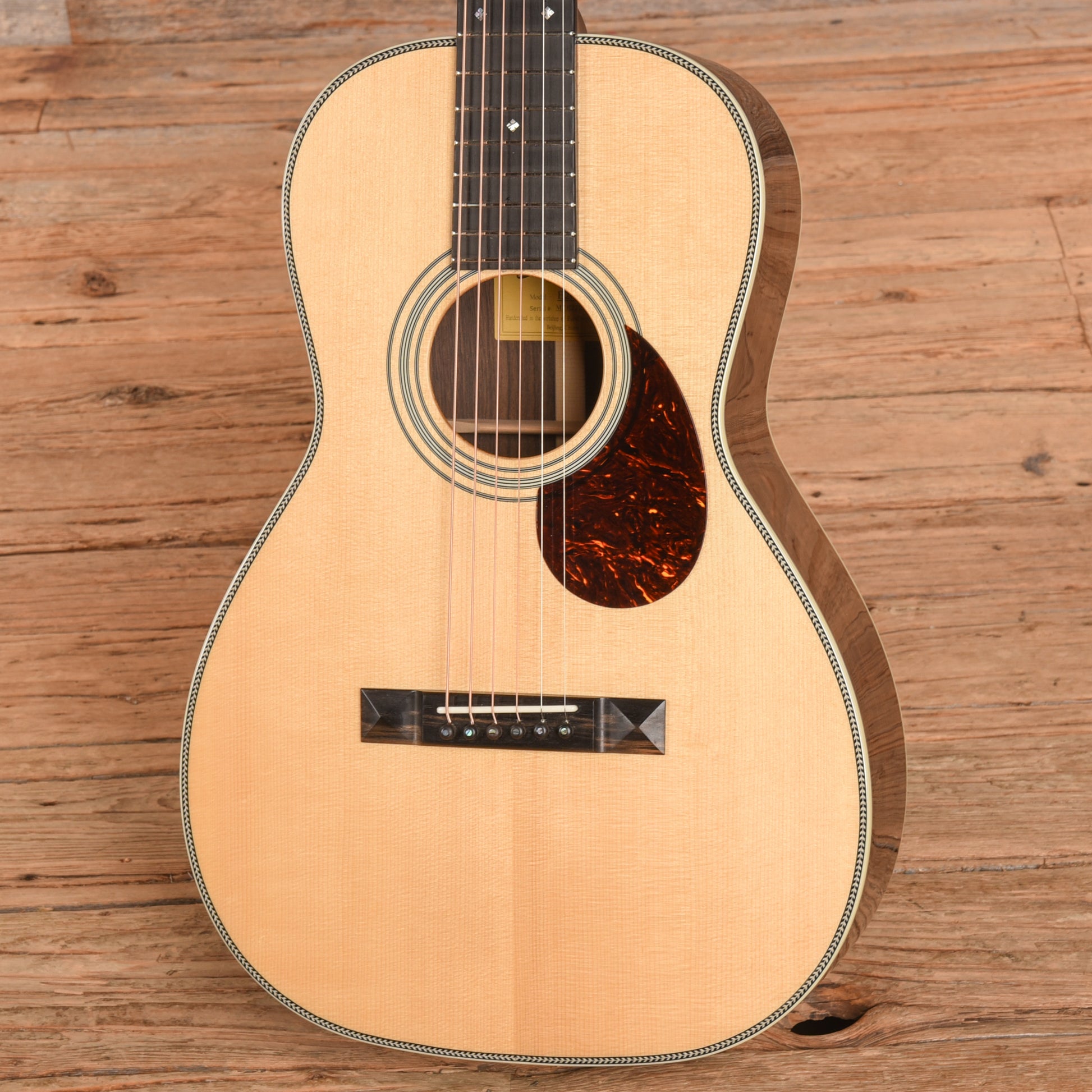 Eastman E20P Natural 2023 Acoustic Guitars / Parlor