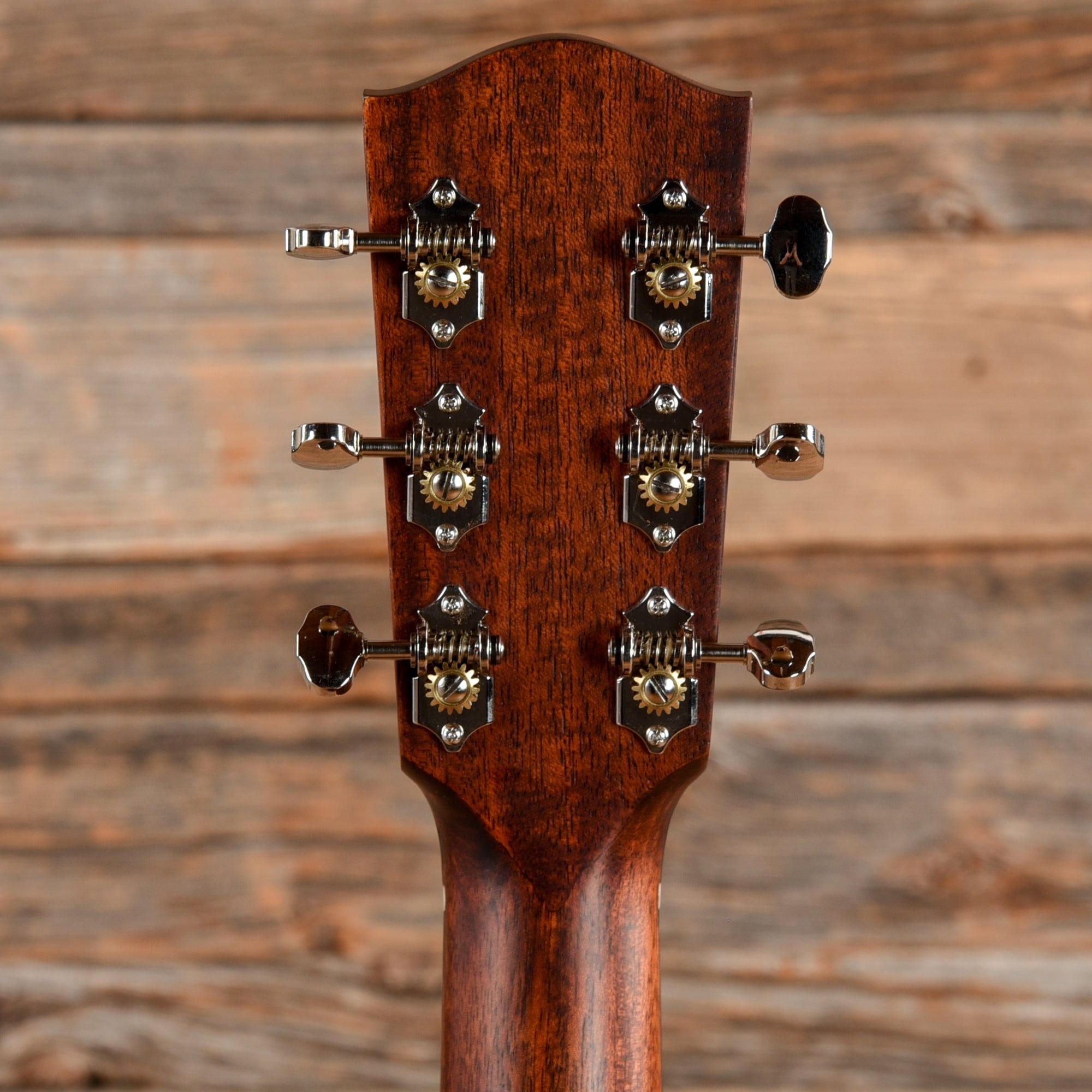 Eastman E1 OOS SB Sunburst 2022