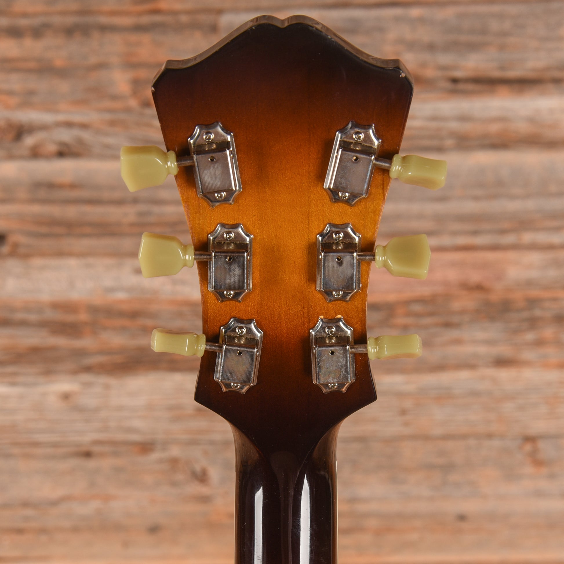 Eastman AR371CE Sunburst Electric Guitars