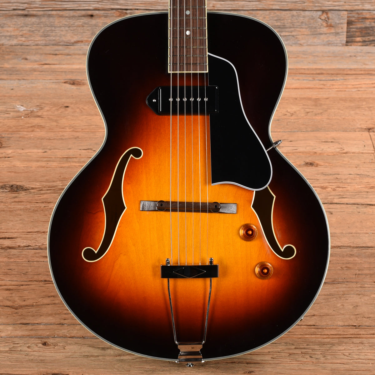 Eastman AR405 Sunburst 2026 Electric Guitars