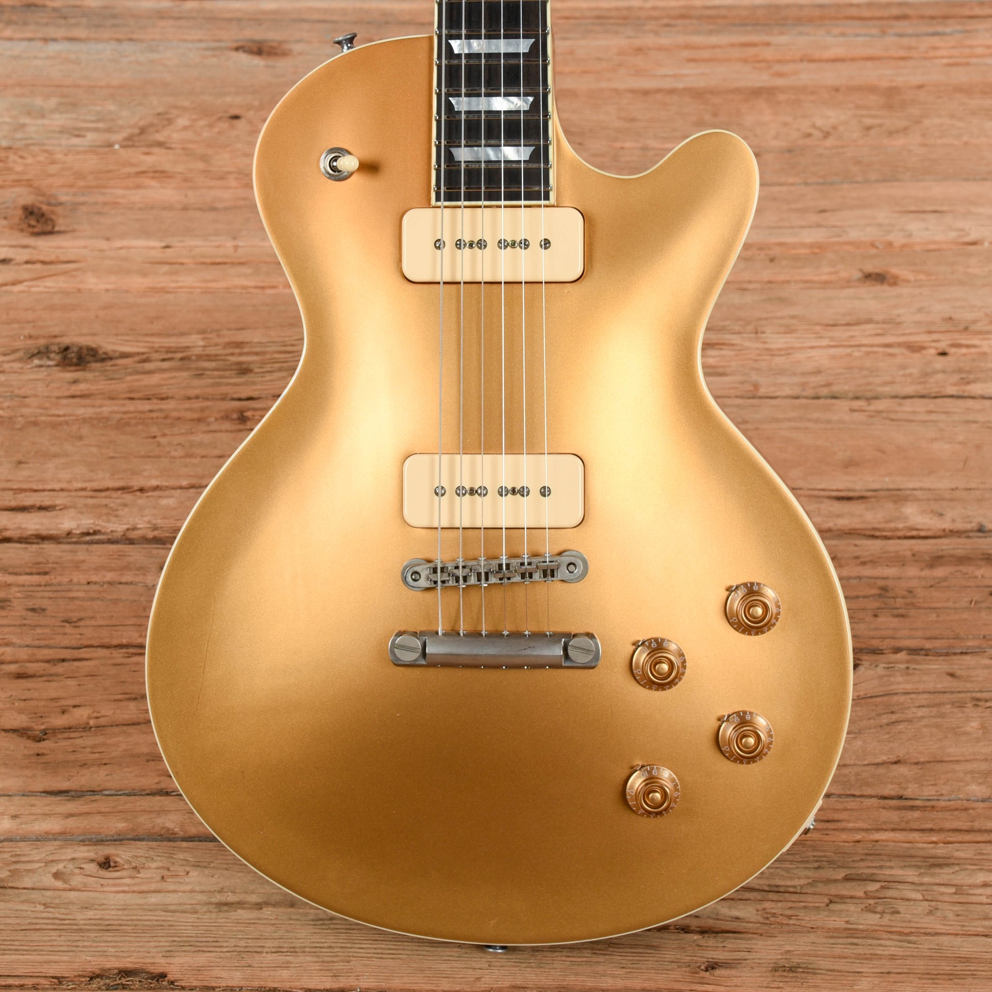 Eastman SB56/N Gold Electric Guitars