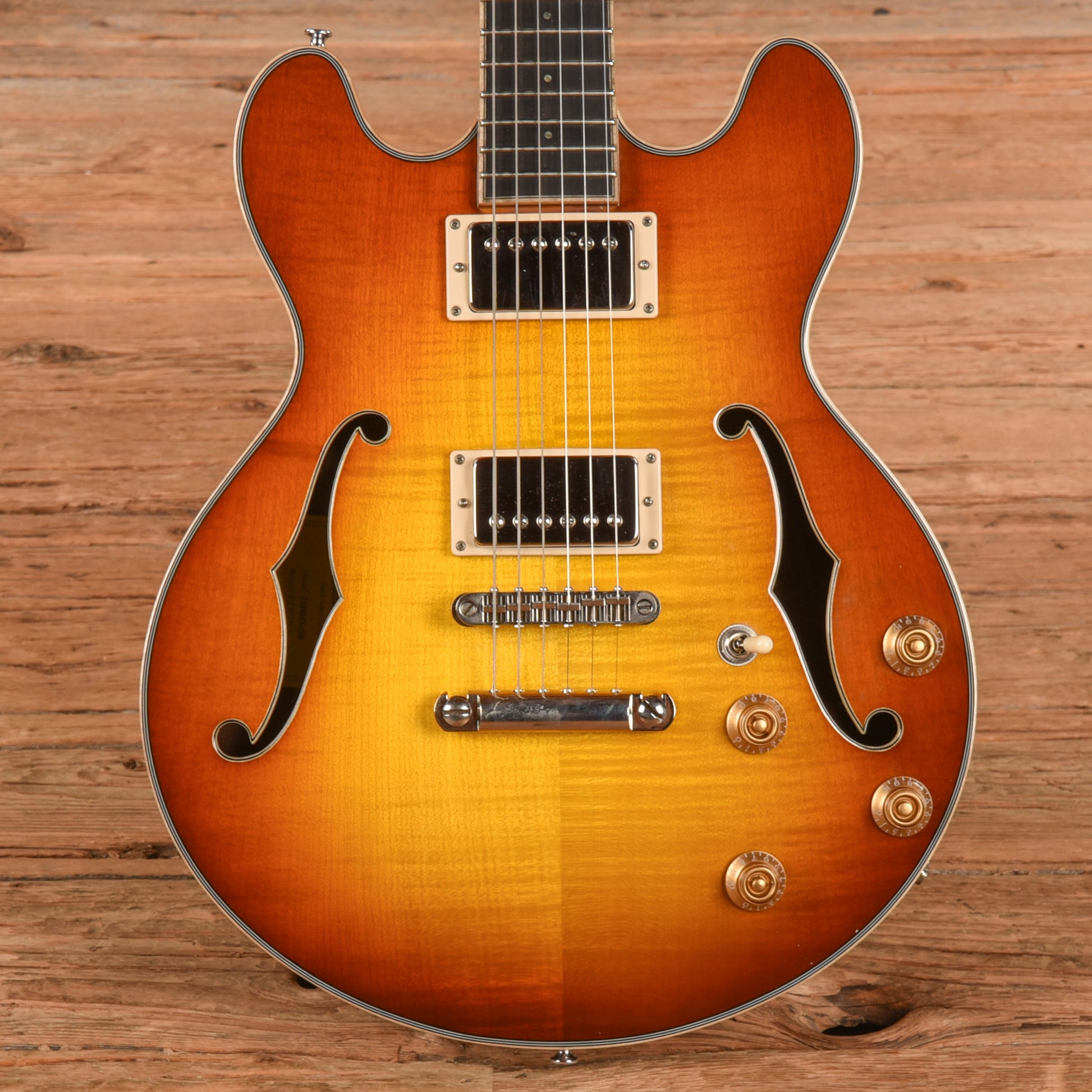 Eastman T184MX-GB Goldburst 2023 Electric Guitars