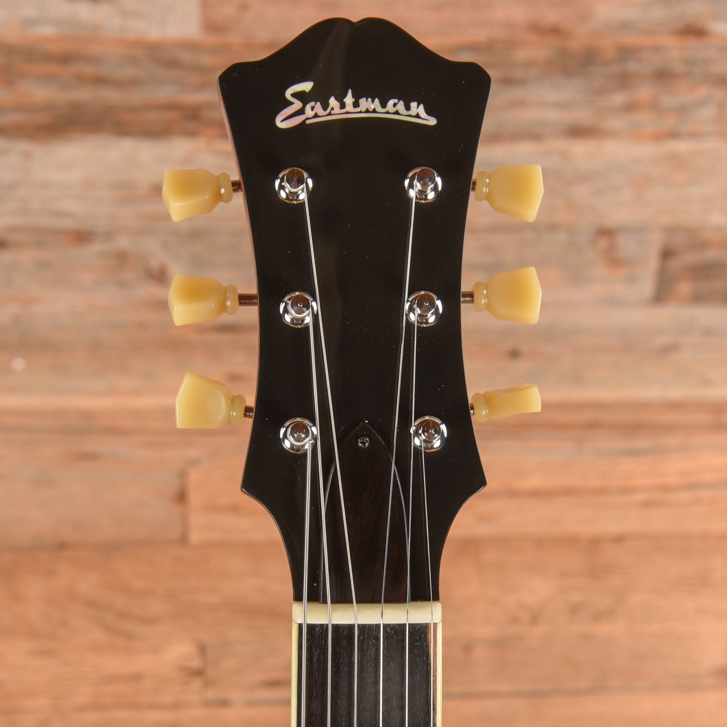 Eastman T386 Thinline Classic Electric Guitars