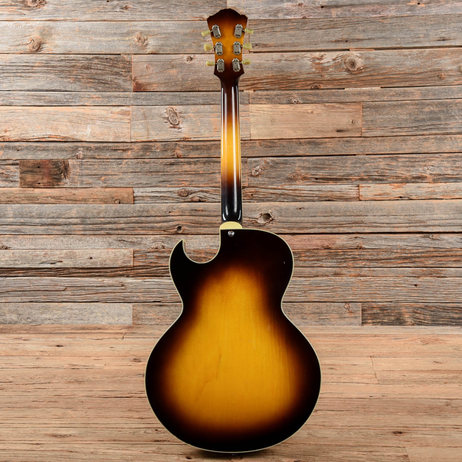 Eastman AR371CE-SB Hollowbody Archtop Sunburst 2012 Electric Guitars / Hollow Body