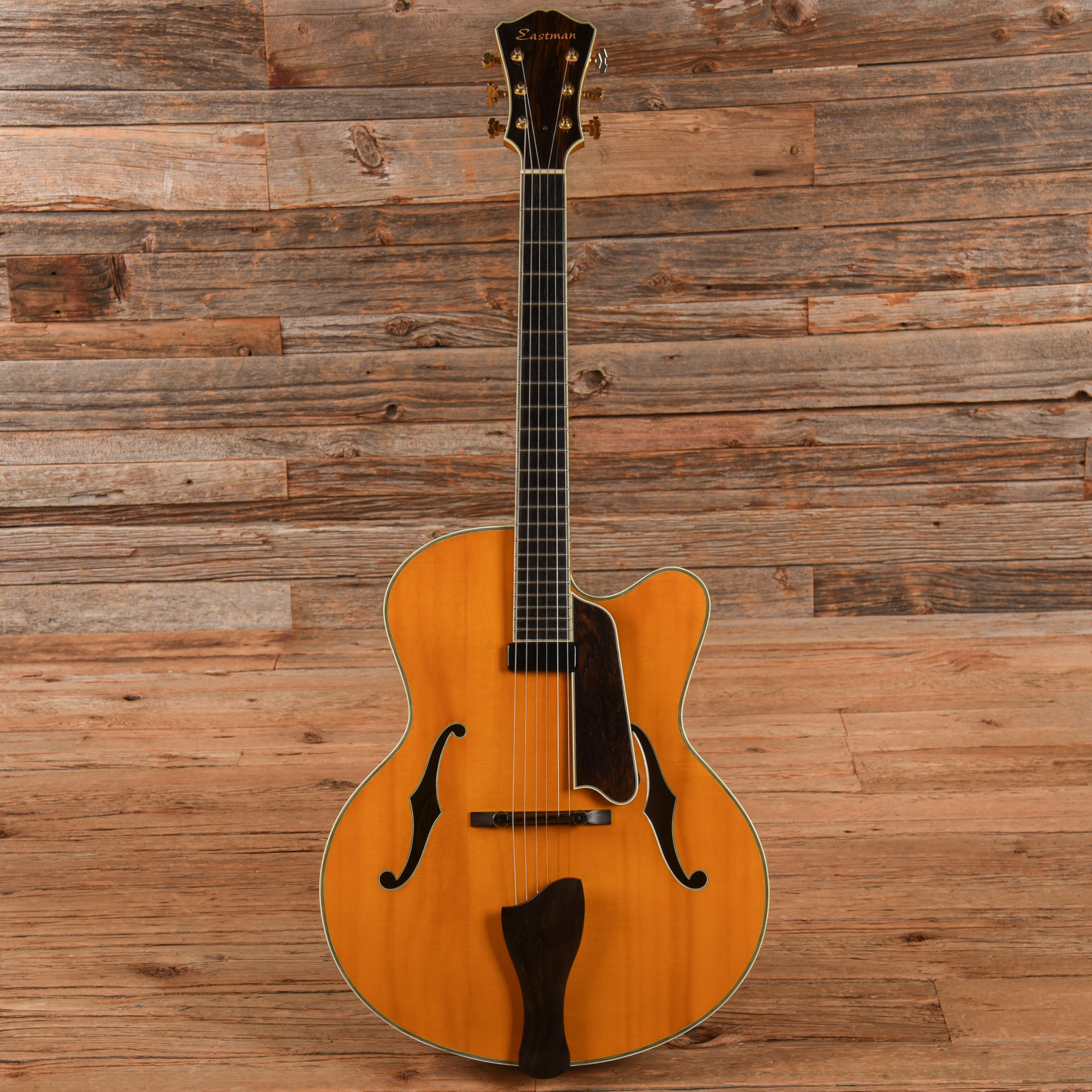 Eastman AR810CE Natural 2005 Electric Guitars / Hollow Body