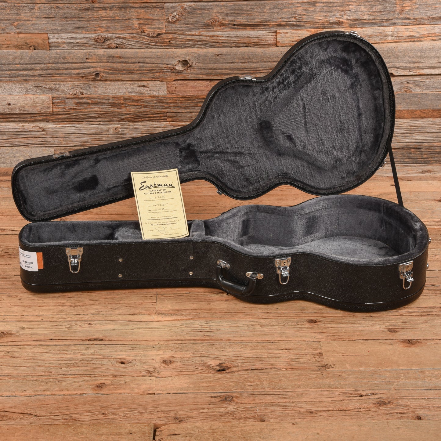 Eastman AR817CE Brown 2014 Electric Guitars / Hollow Body
