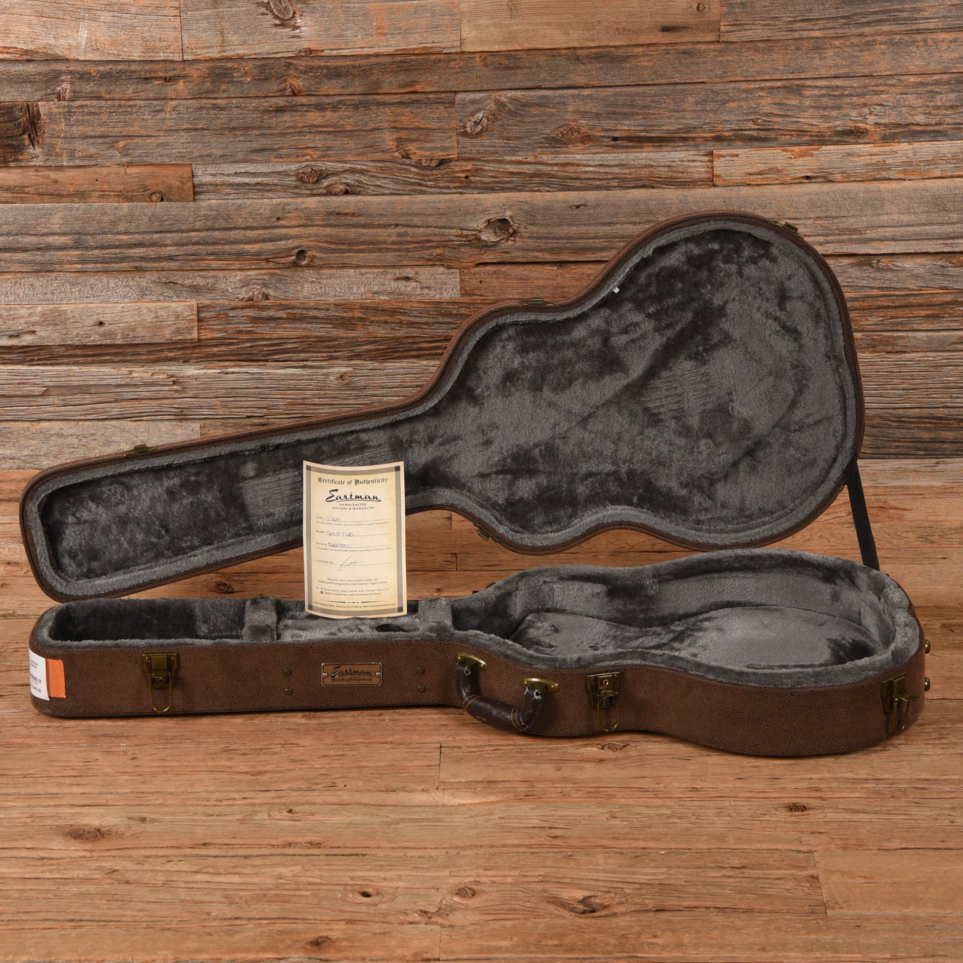 Eastman T64/V Antique Gold Burst 2022 Electric Guitars / Hollow Body